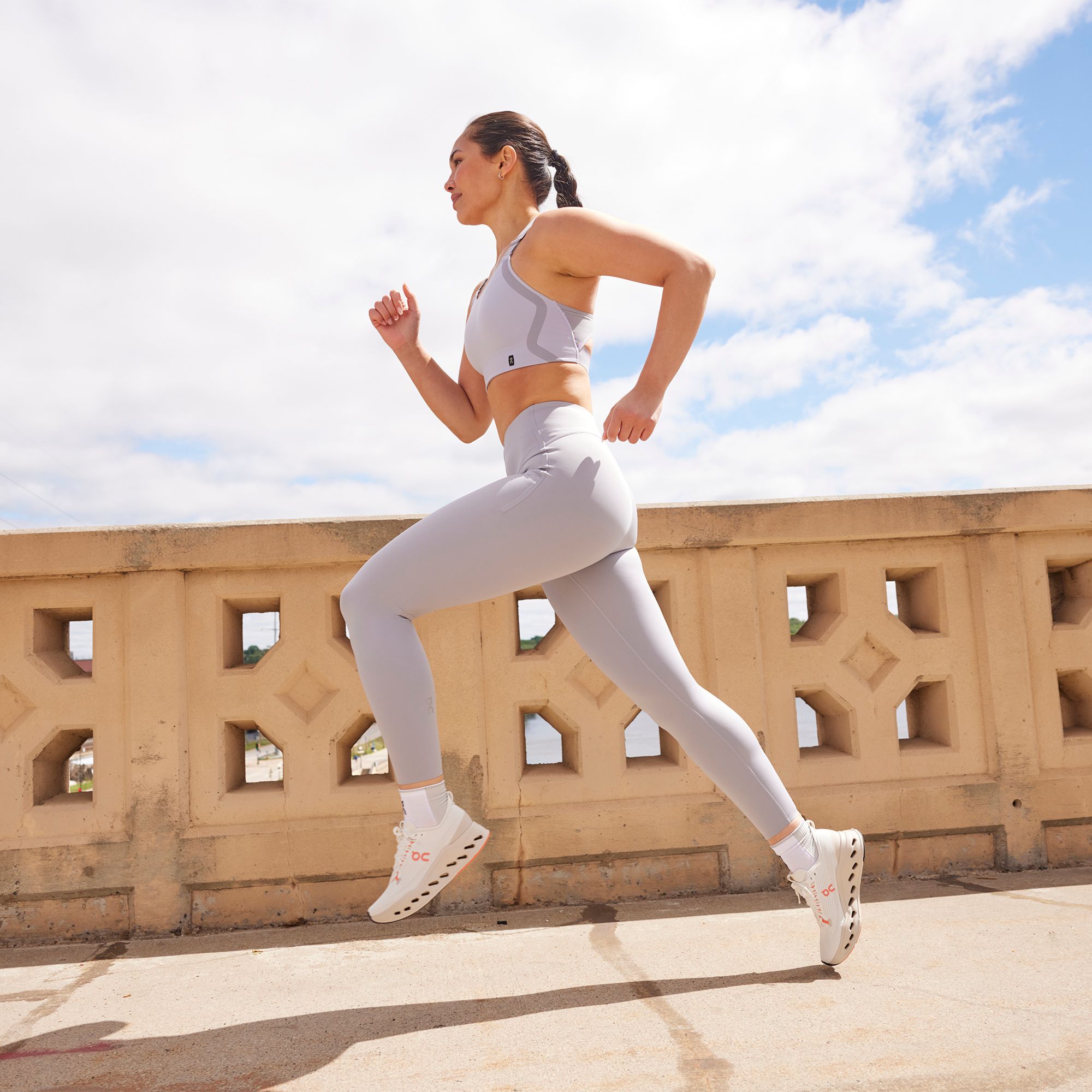 On Women's Cloudsurfer Max Running Shoes product image