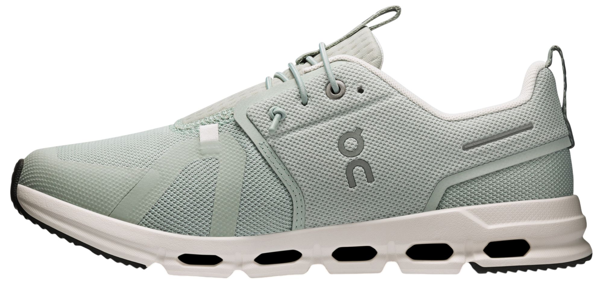 On Kids' Grade School Cloud Sky Shoes product image