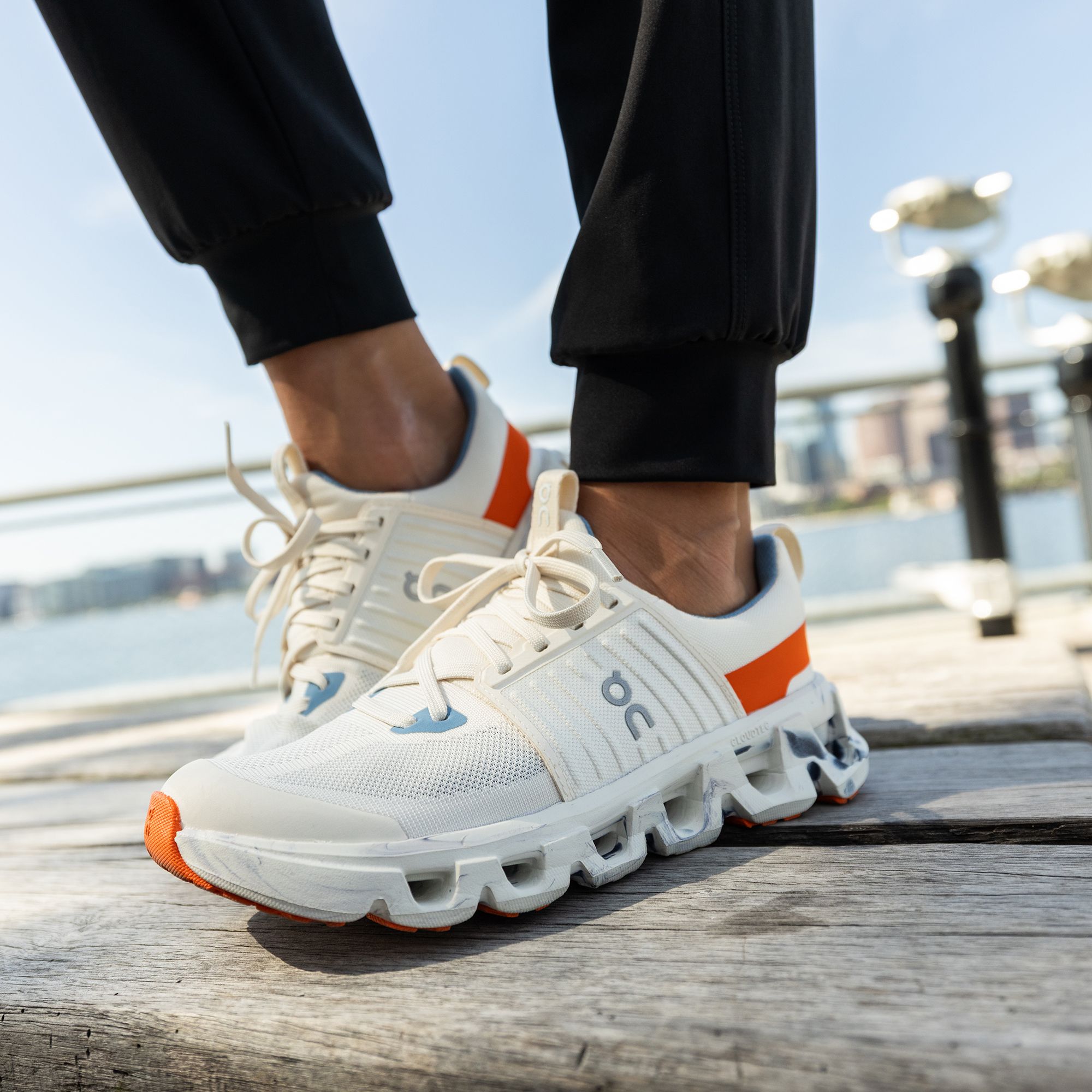 On Kids' Grade School Cloudswift Shoes product image