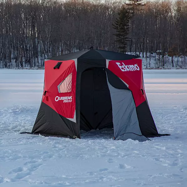Eskimo Outbreak 250XD 3-Person Ice Fishing Shelter