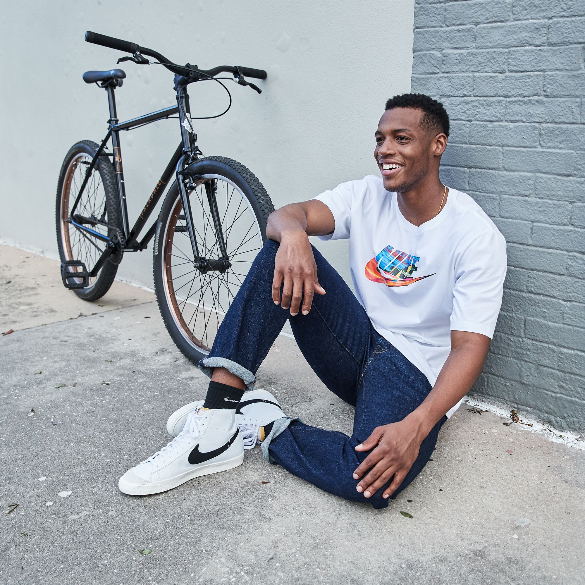 Nike Men's Sportswear Spring Break Futura T-Shirt product image