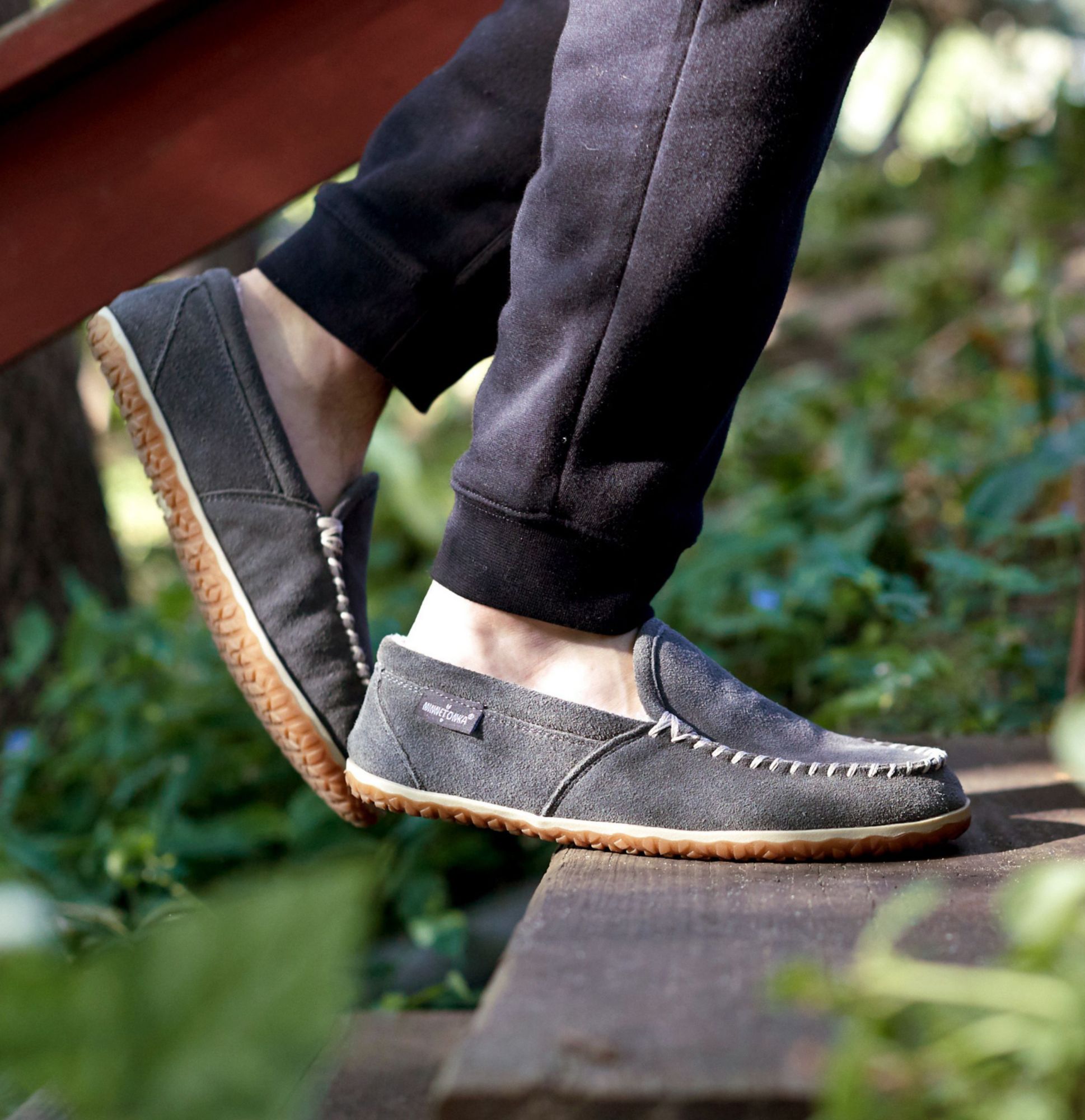 Minnetonka Men's Tilden Moccasin Slippers product image