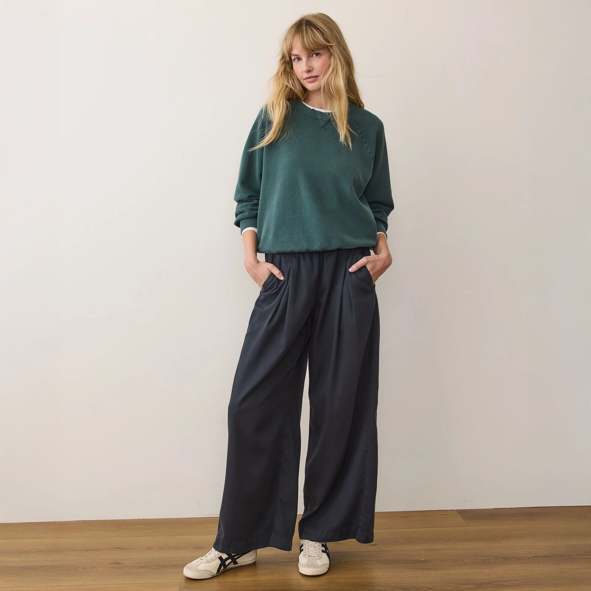 Marine Layer Women's Cloud 9 Fleece Sweatshirt product image