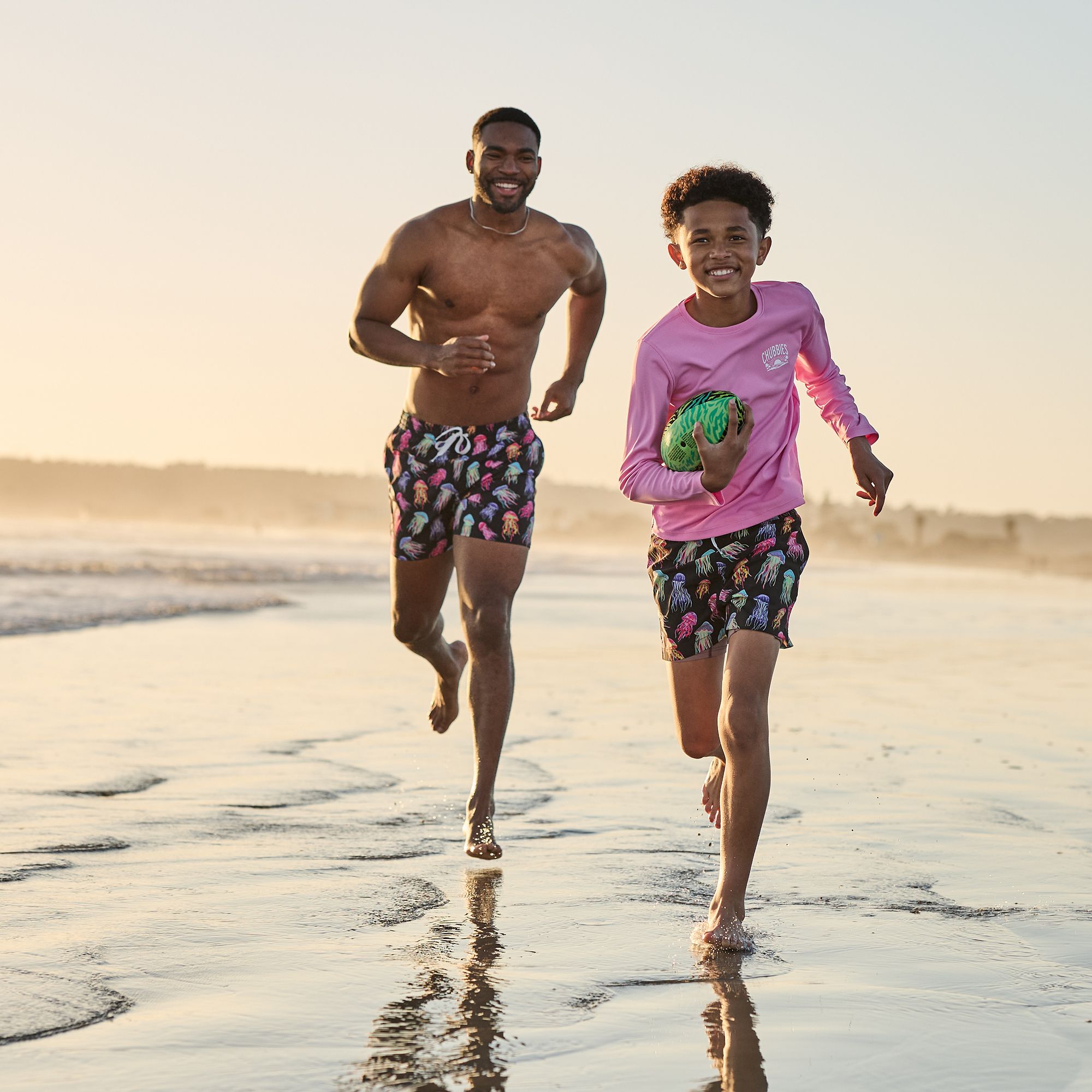 Chubbies Boys' Sun Long-Sleeve Crewneck Rashguard product image