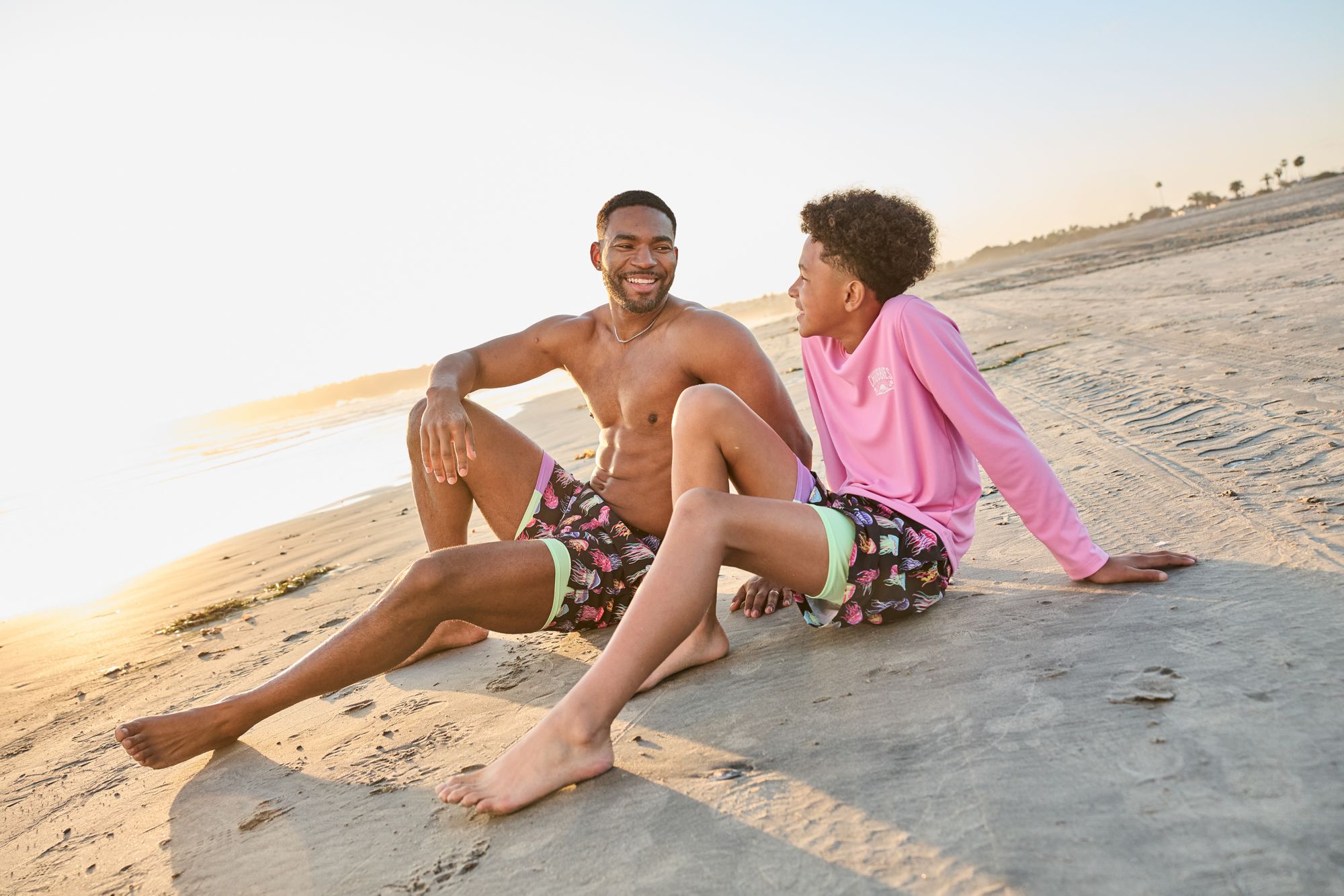 Chubbies Boys' Sun Long-Sleeve Crewneck Rashguard product image