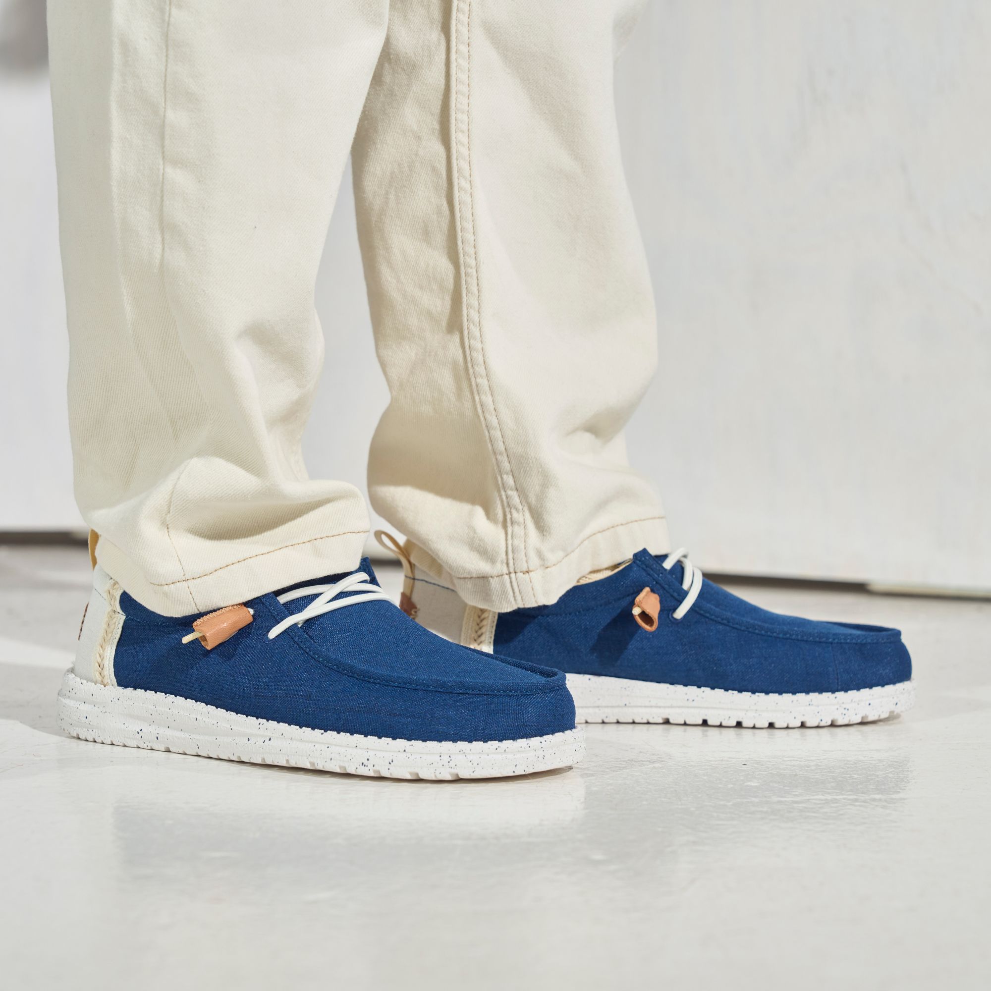 Hey Dude Men's Wally Craft Linen Shoes product image