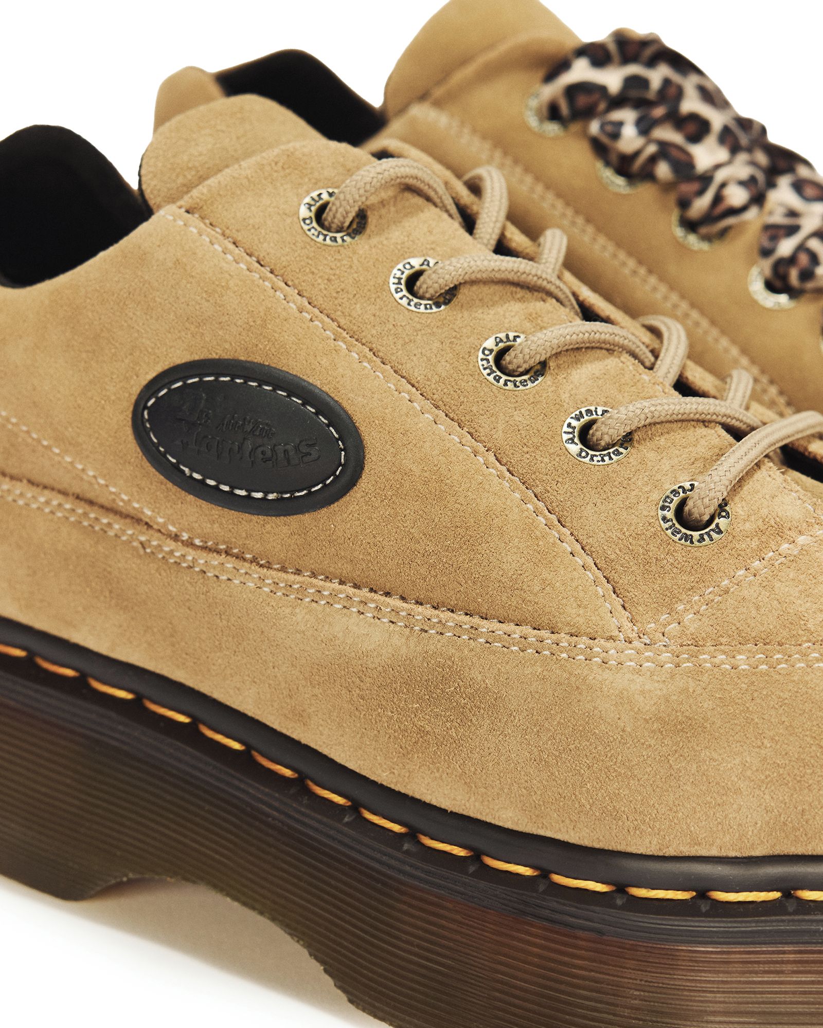 Dr. Martens Women's Buzz 5-Eye Shoes product image