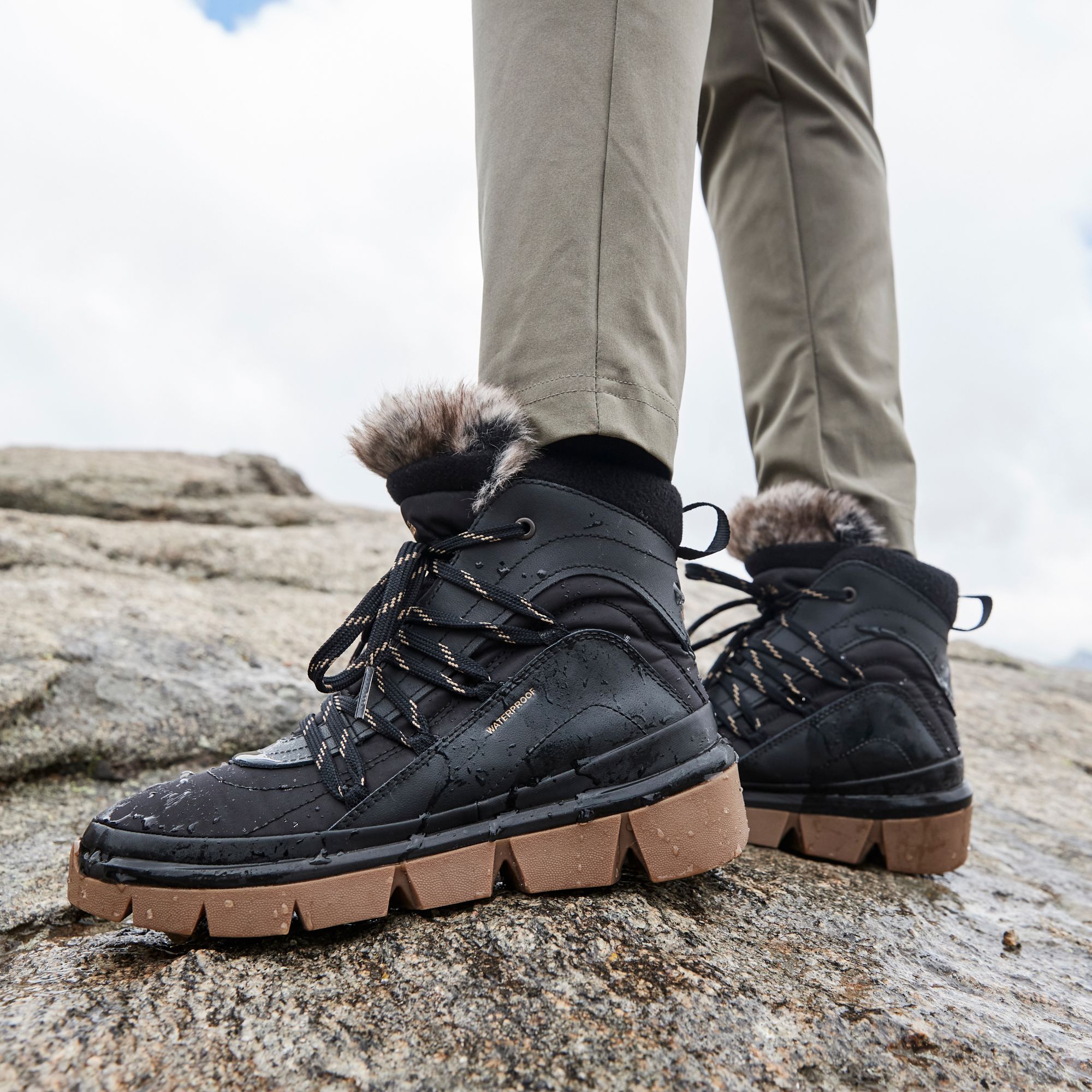 Columbia Women's Keetley Shorty Winter Boot product image