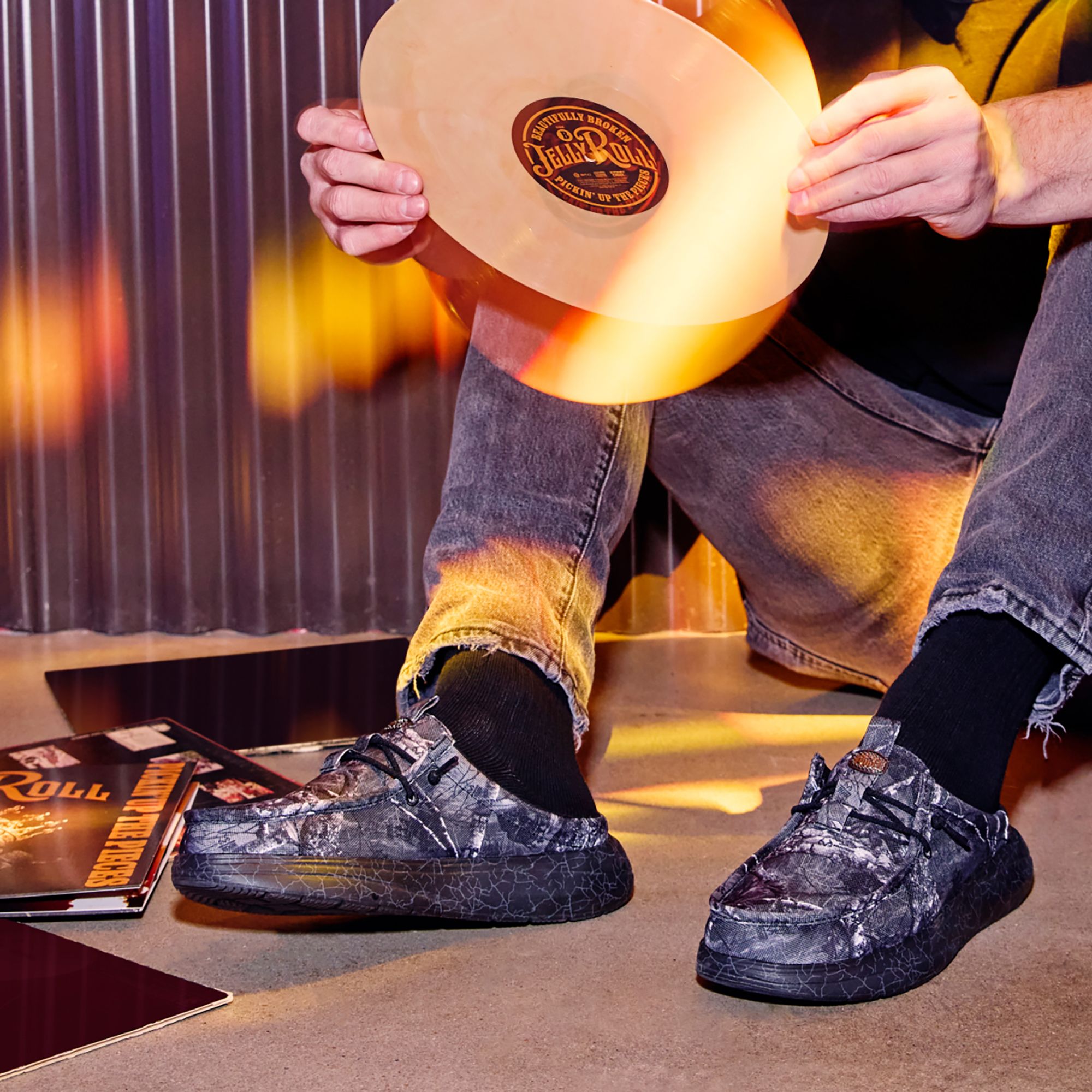 Hey Dude Men's Jelly Roll Realtree Edge Wally Comf Slip Shoes product image