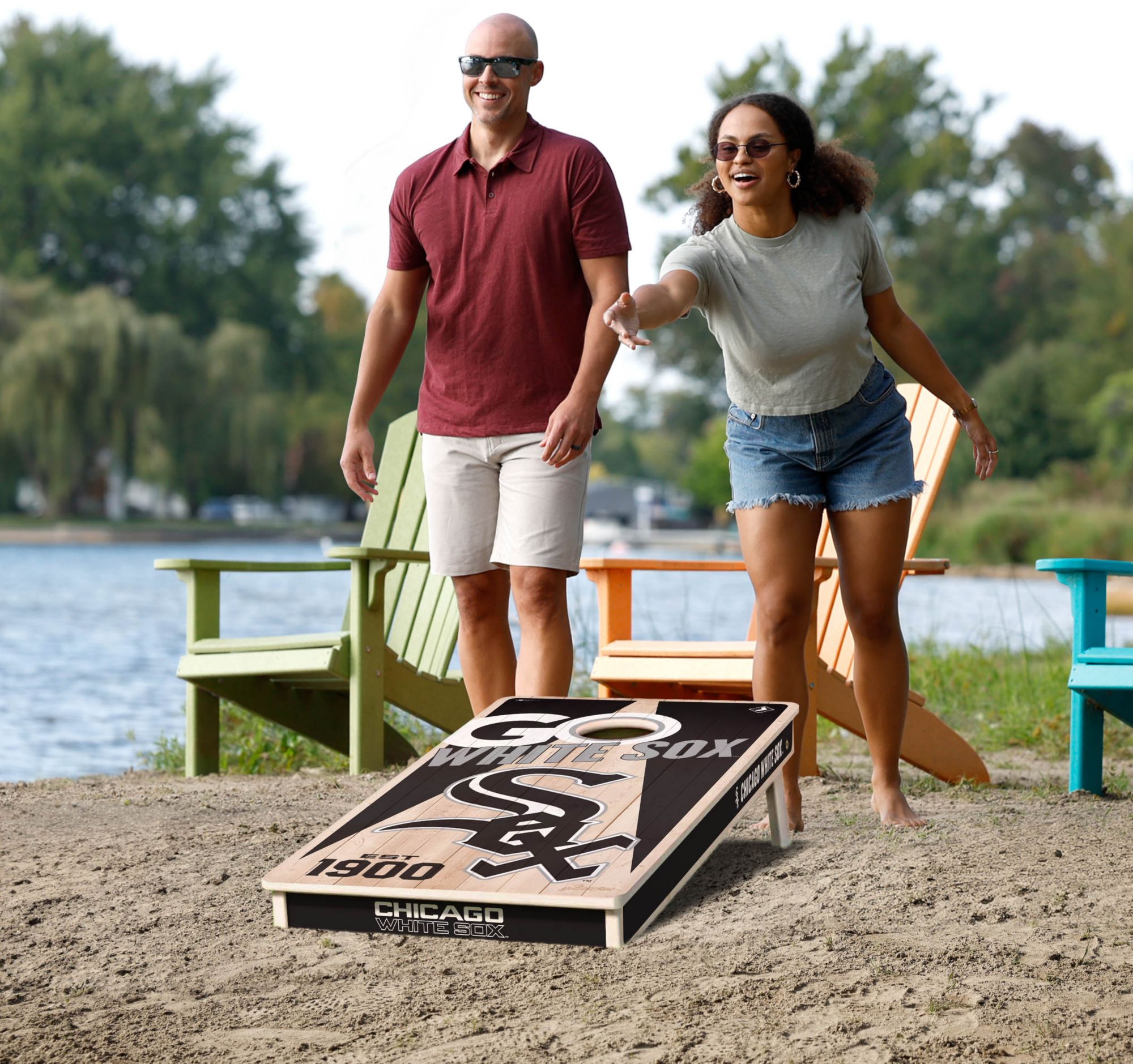 YouTheFan Chicago White Sox 2' x 4' Cornhole Boards product image