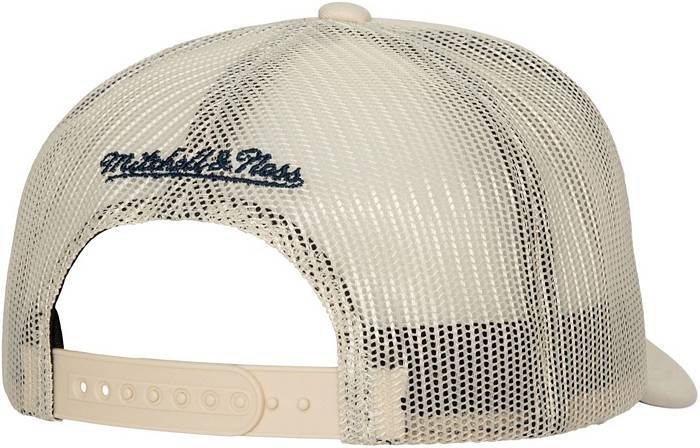 Mitchell & Ness New York Yankees White Coop Evergreen Trucker Hat