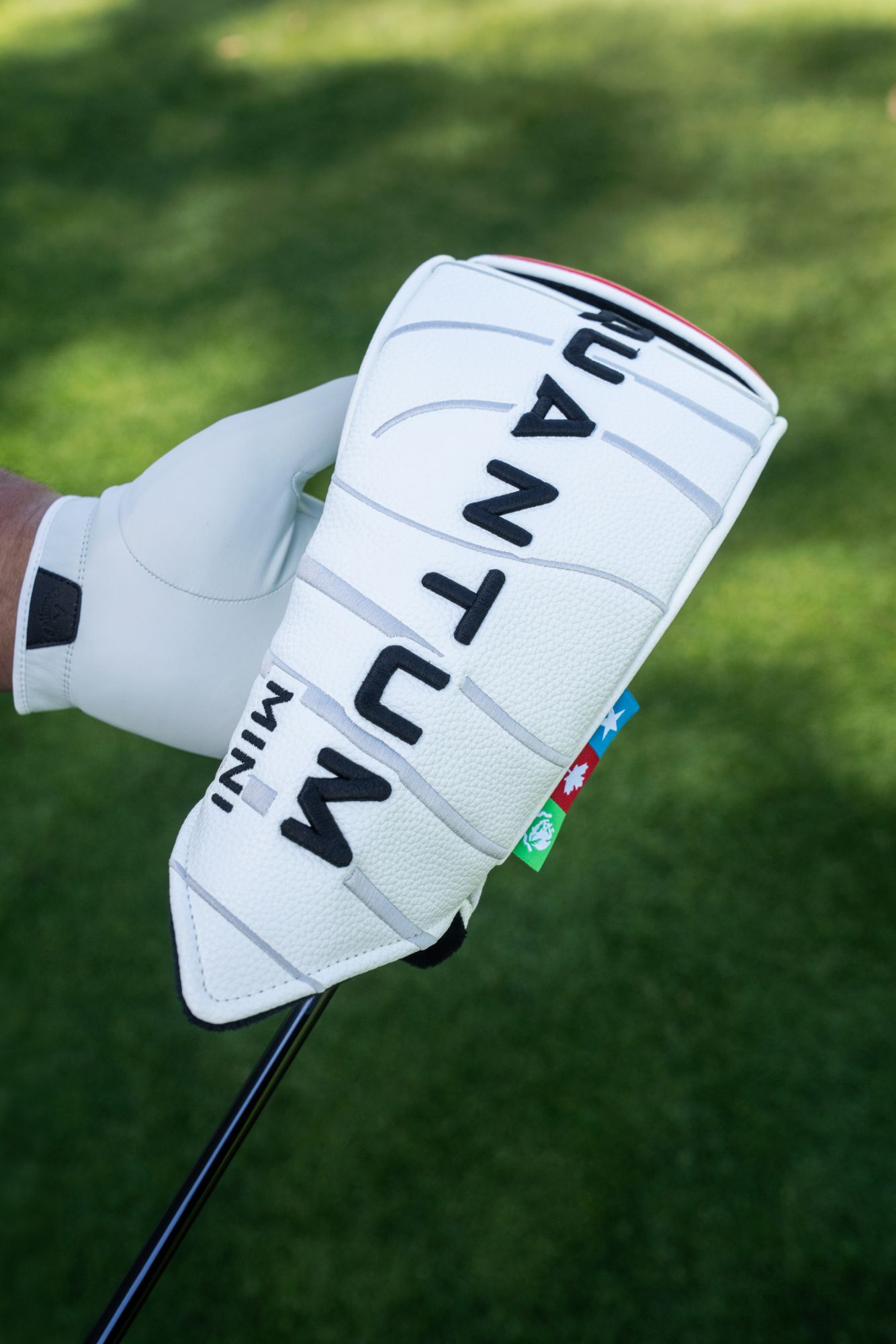 Callaway Quantum Stadium Glow Mini Driver product image