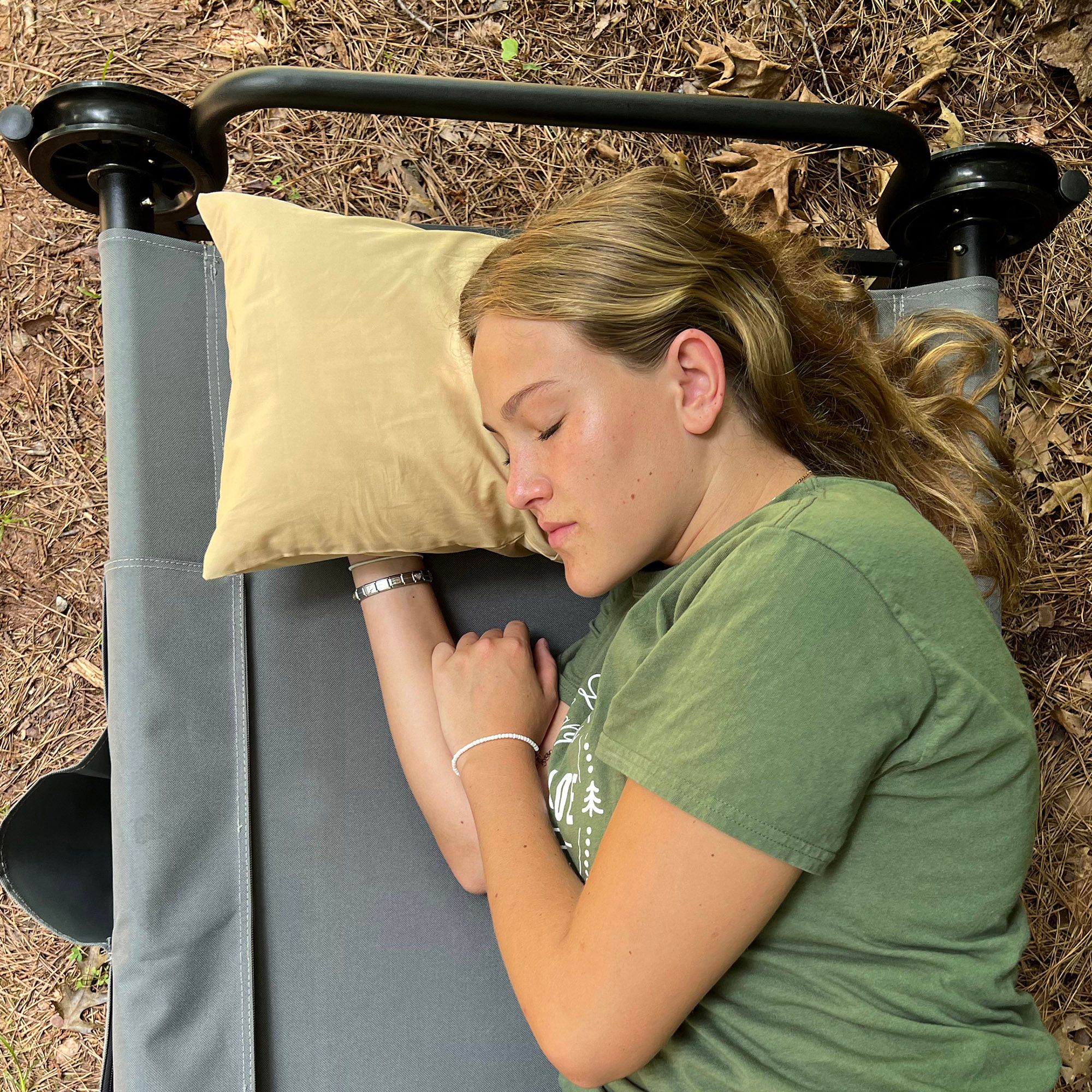 Disc-O-Bed Pillow product image