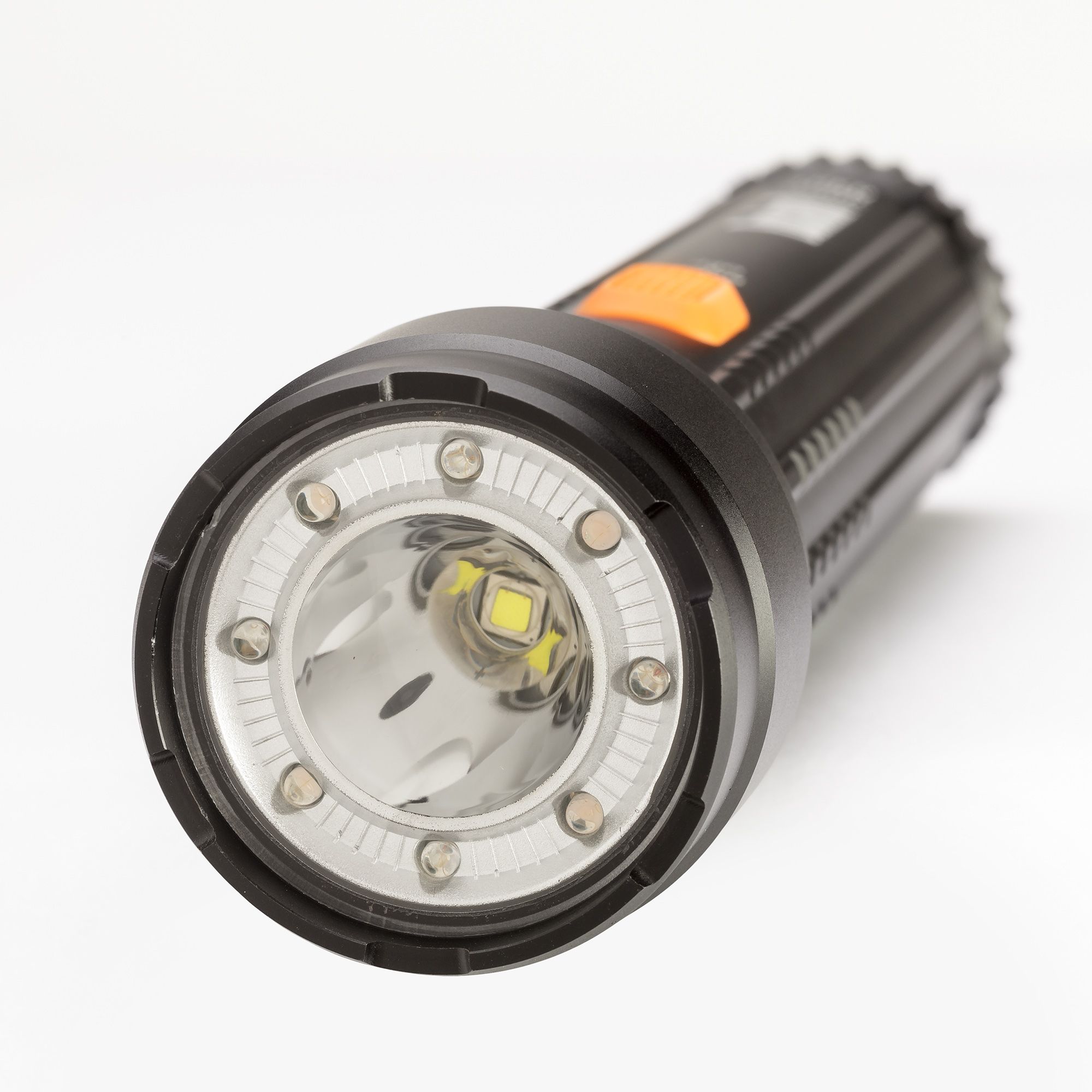 Bushnell TRKR 600 Lumen Flashlight product image