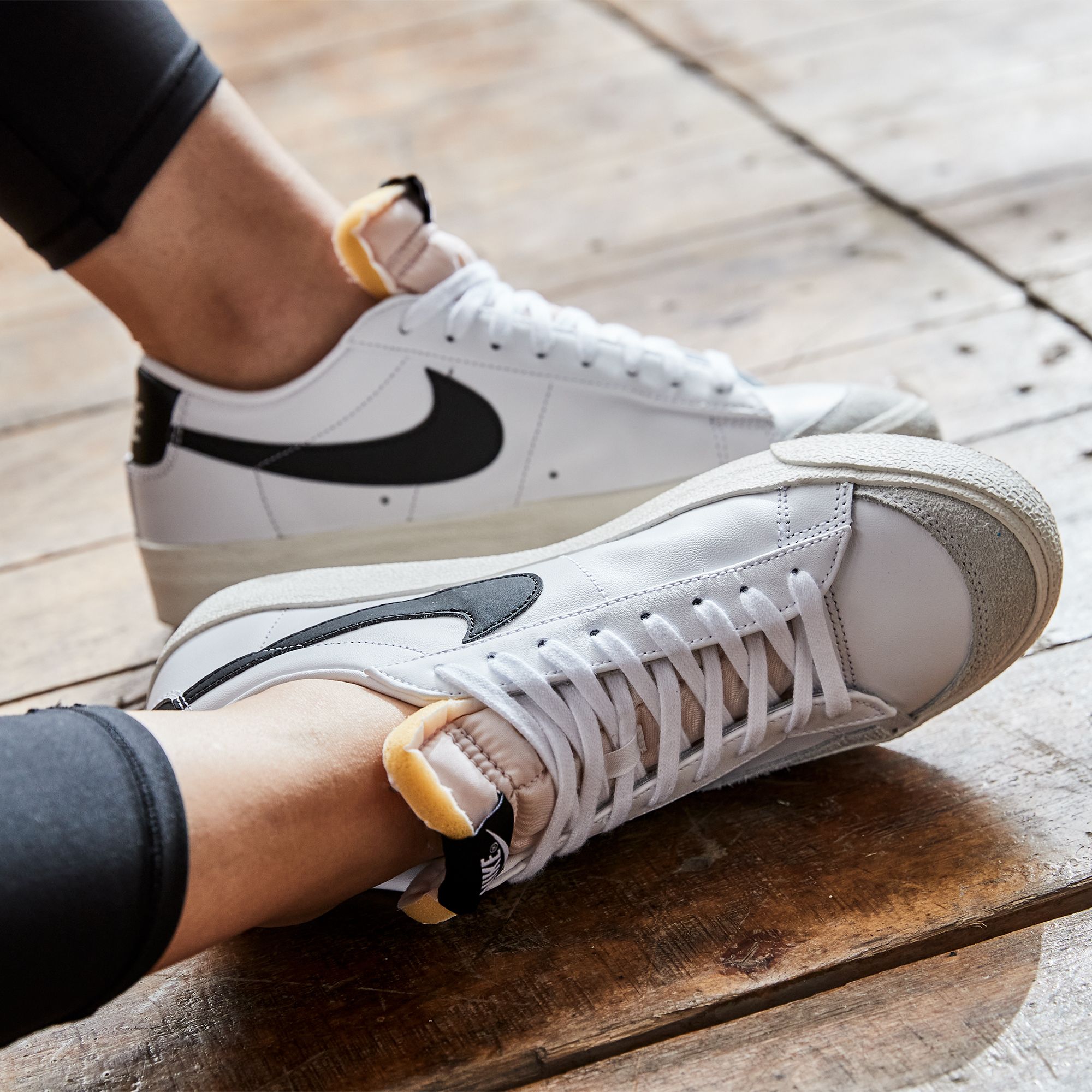 Nike Blazer Low 77 Jumbo Mismatch (Women's)