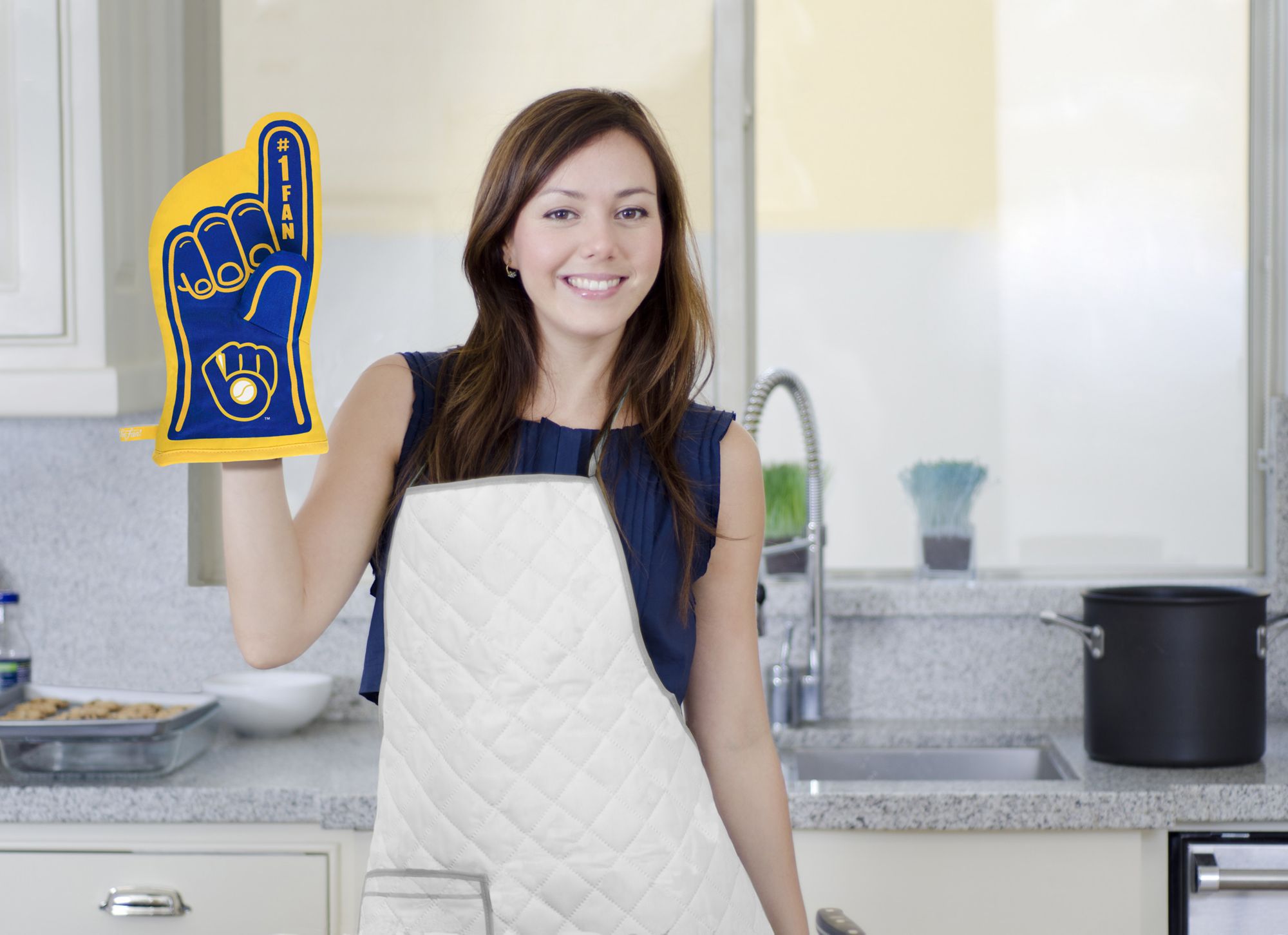 You The Fan Milwaukee Brewers #1 Oven Mitt product image