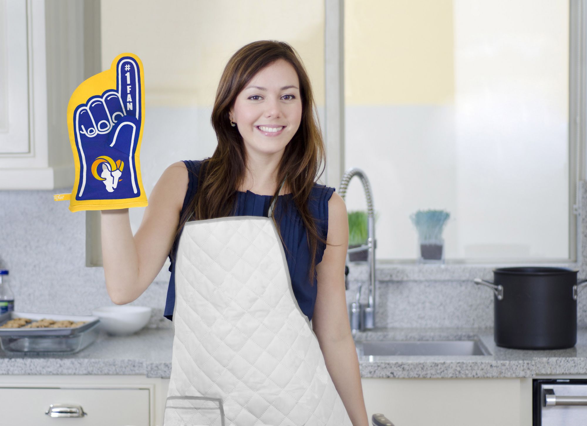 You The Fan Los Angeles Rams #1 Oven Mitt product image
