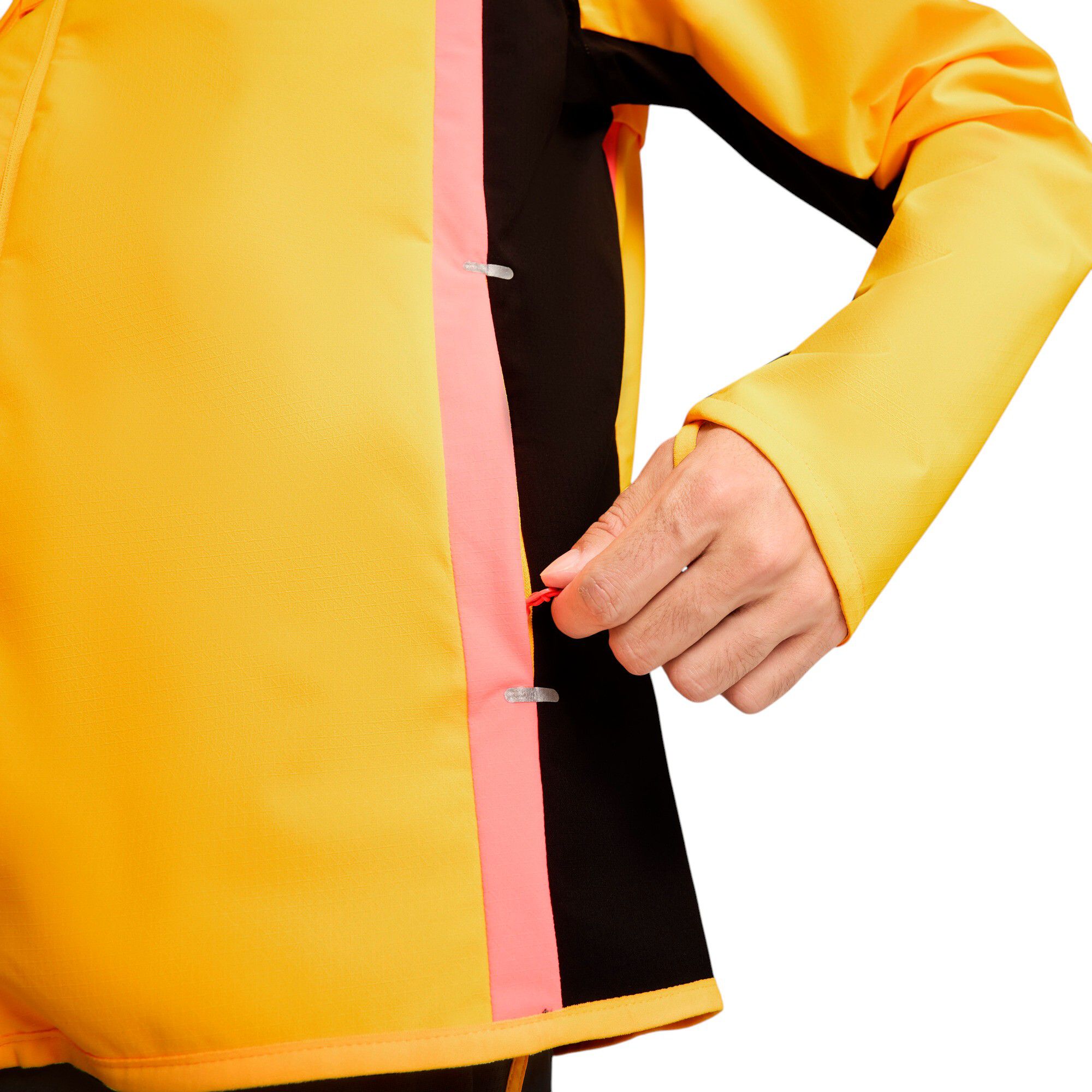 PUMA Men's Run Ultraweave Raincell Jacket product image