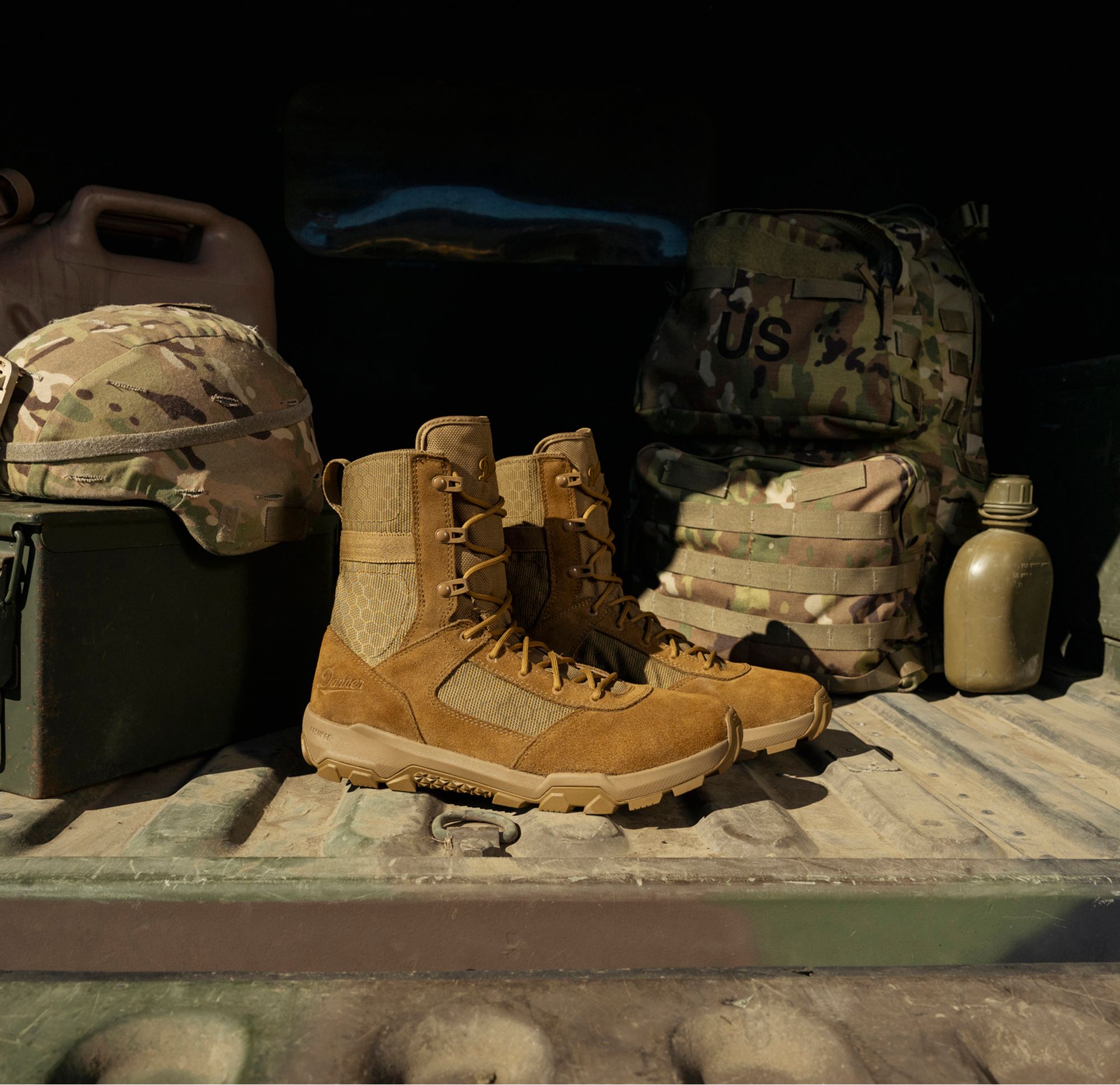Danner Men's Sonic 8" Shoe product image