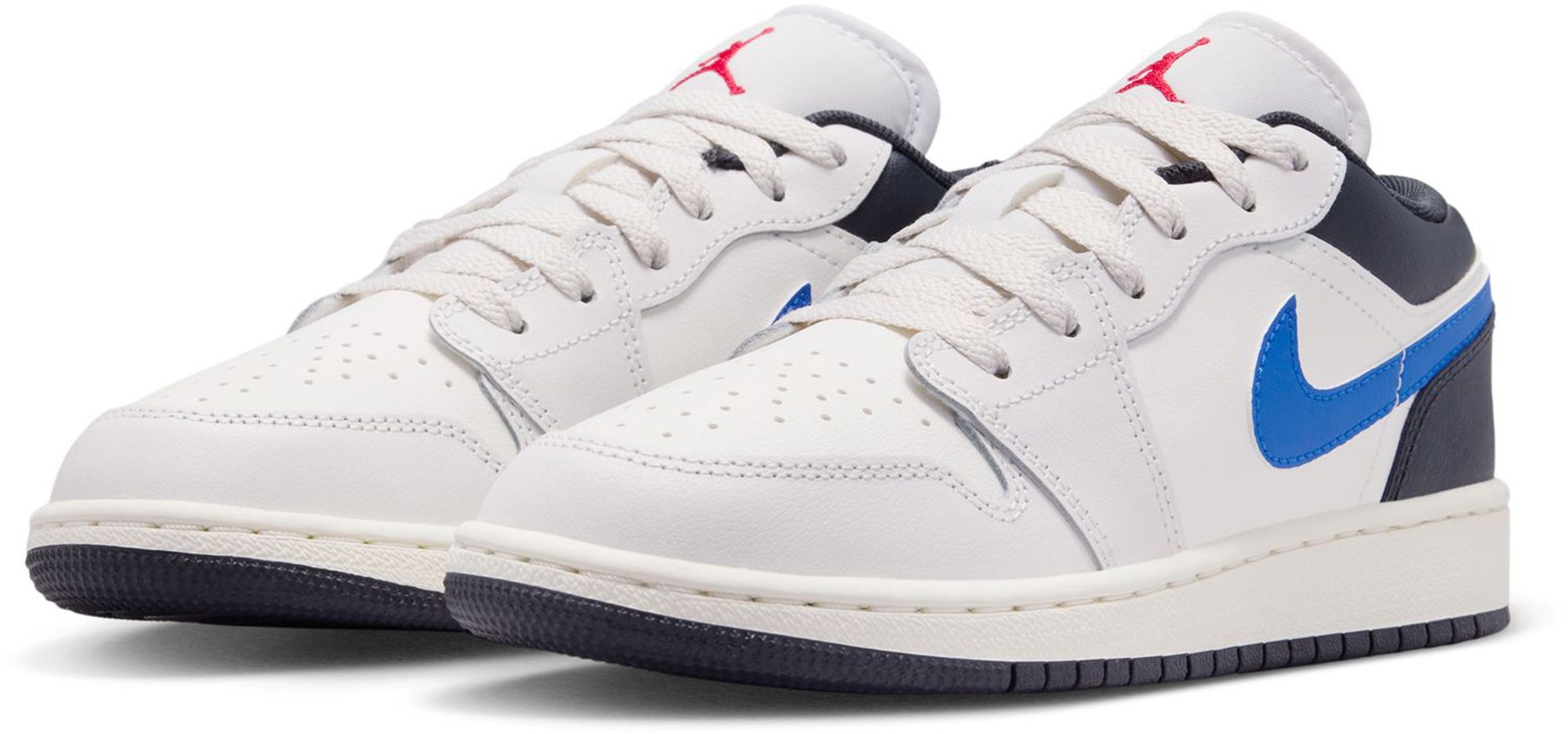 Jordan Kids' Grade School Air Jordan 1 Low Basketball Shoes product image