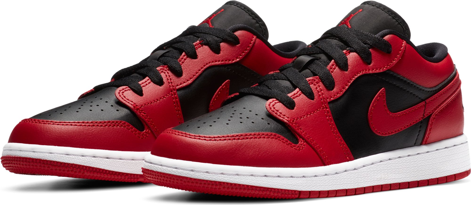 Jordan Kids' Grade School Air Jordan 1 Low Basketball Shoes product image