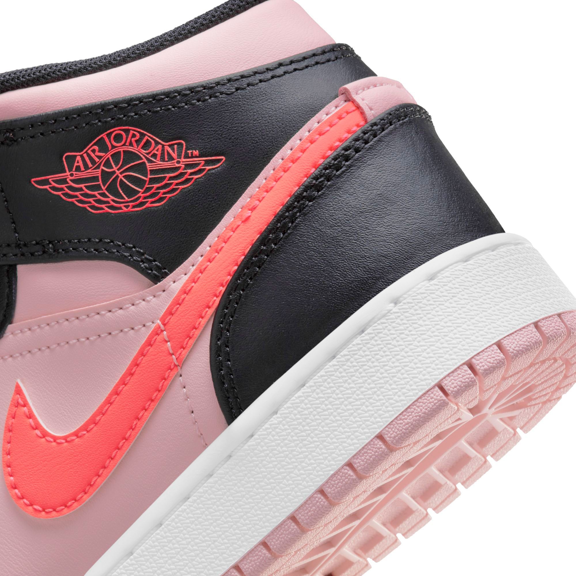 Jordan Kids' Grade School Jordan 1 Mid Basketball Shoes product image