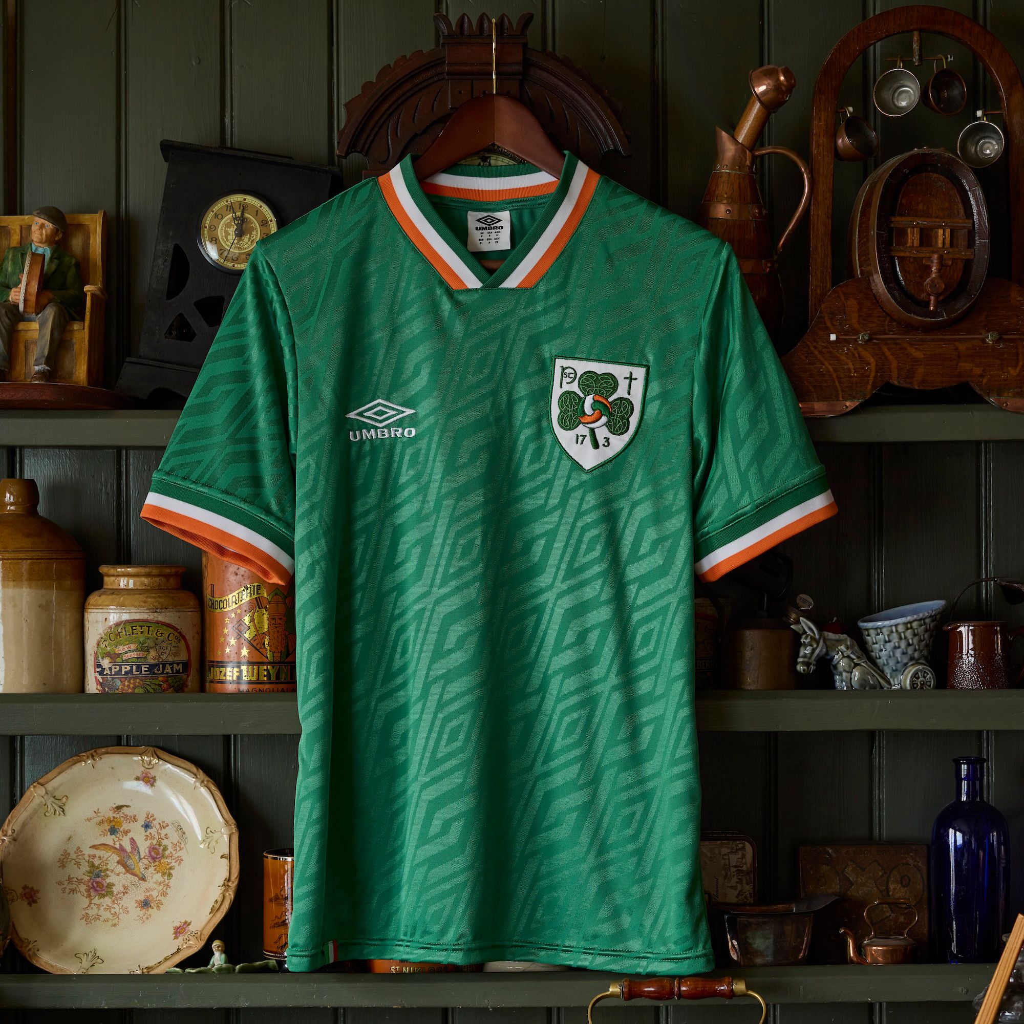 Umbro Adult Ireland 2026 Vintage Replica Jersey product image
