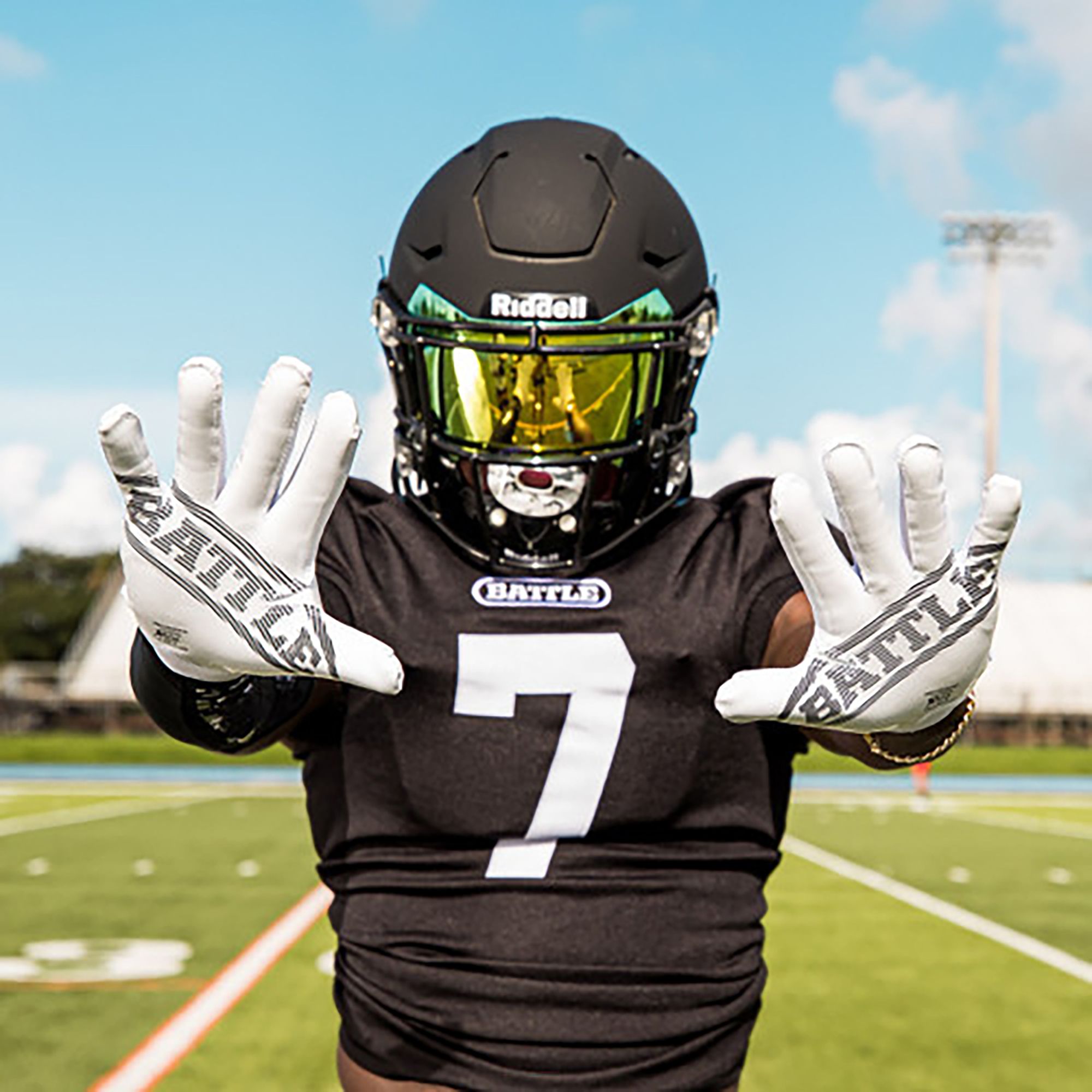 Battle Youth Graphic Doom 1.0 Receiver Gloves product image