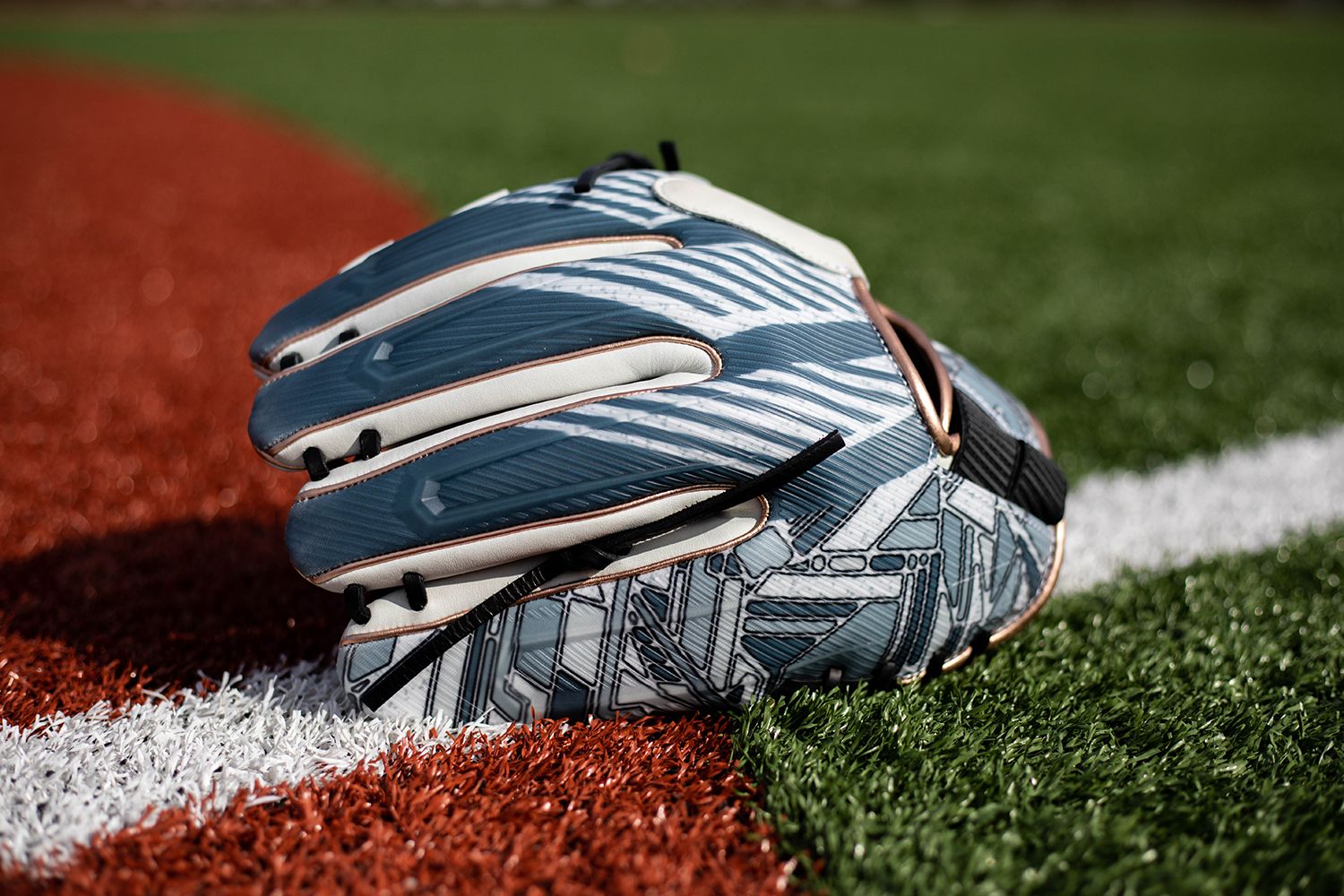 Rawlings 12.25" REV1X Series Fastpitch Glove product image