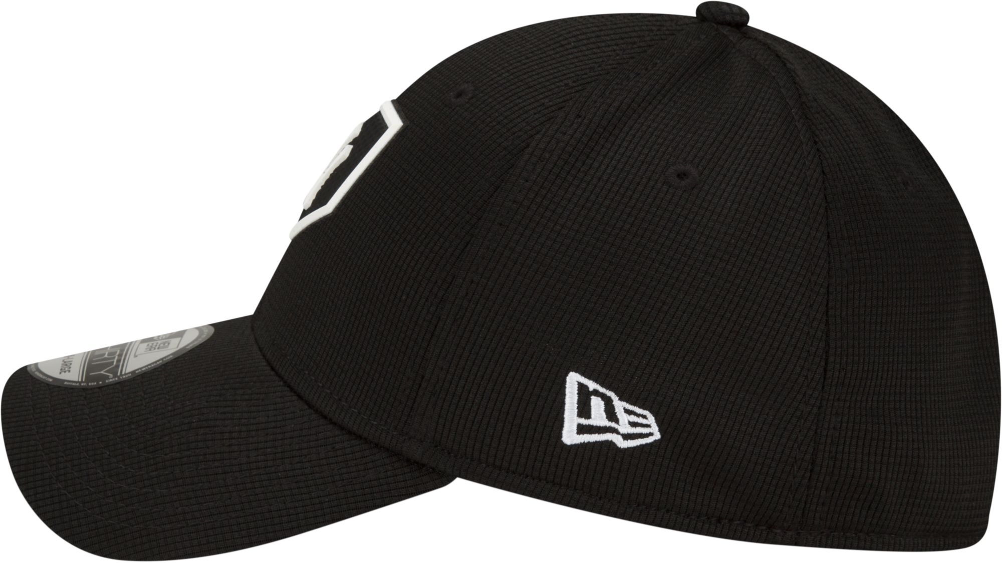New Era Men's New York Yankees Black Club 39Thirty Stretch Fit Hat product image