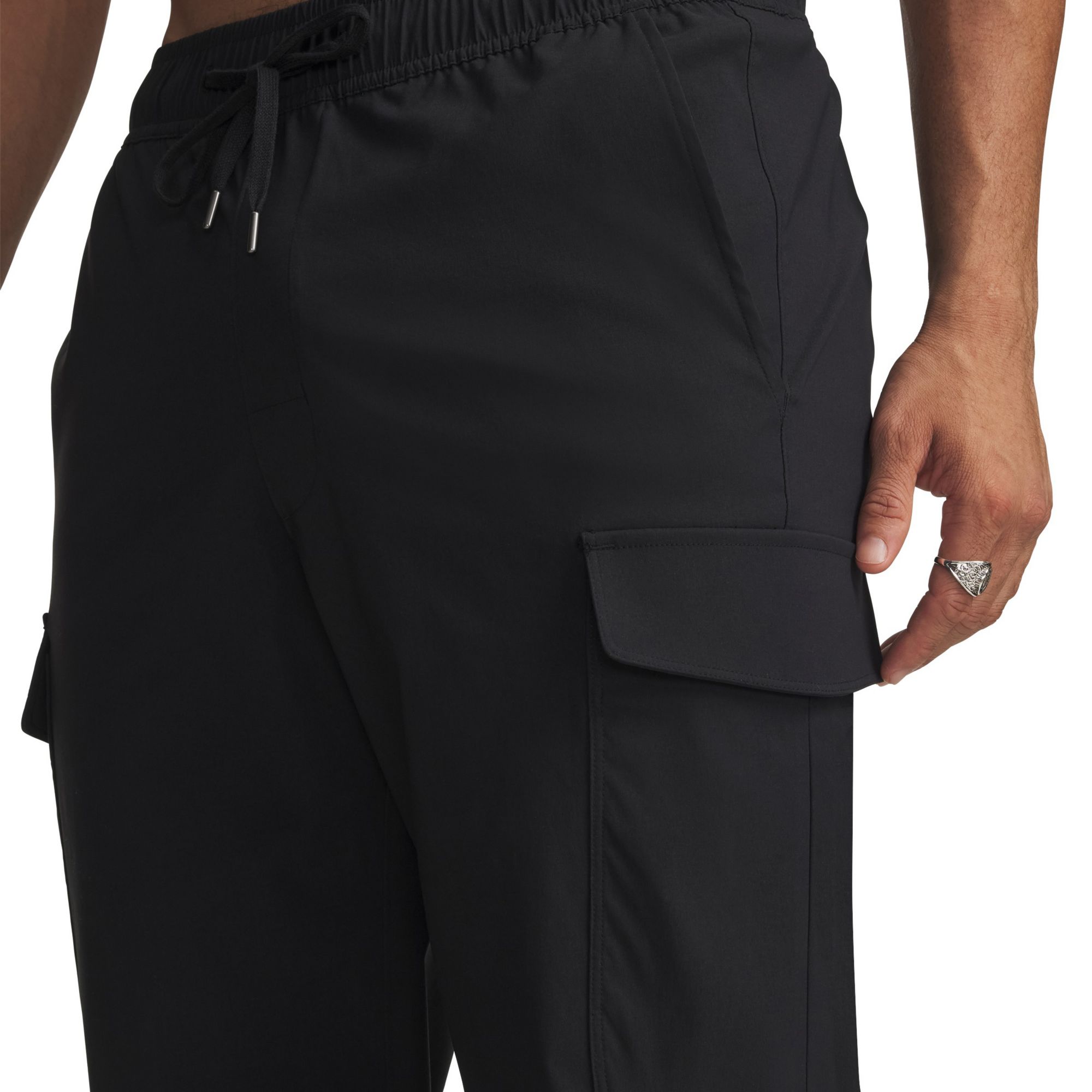 Under Armour Men's Icon Woven Cargo Pants product image