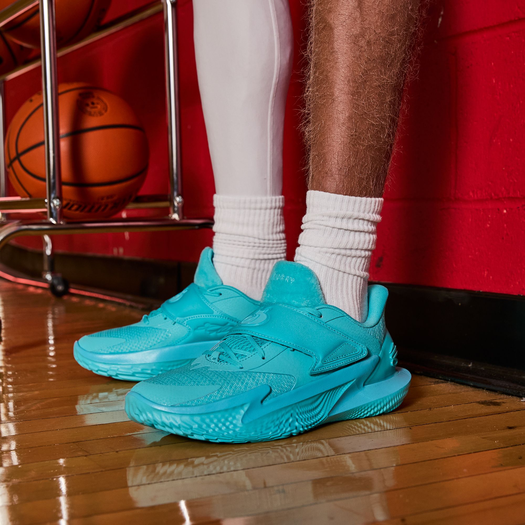 Under Armour Men's HeatGear Asymmetrical Right Legging product image