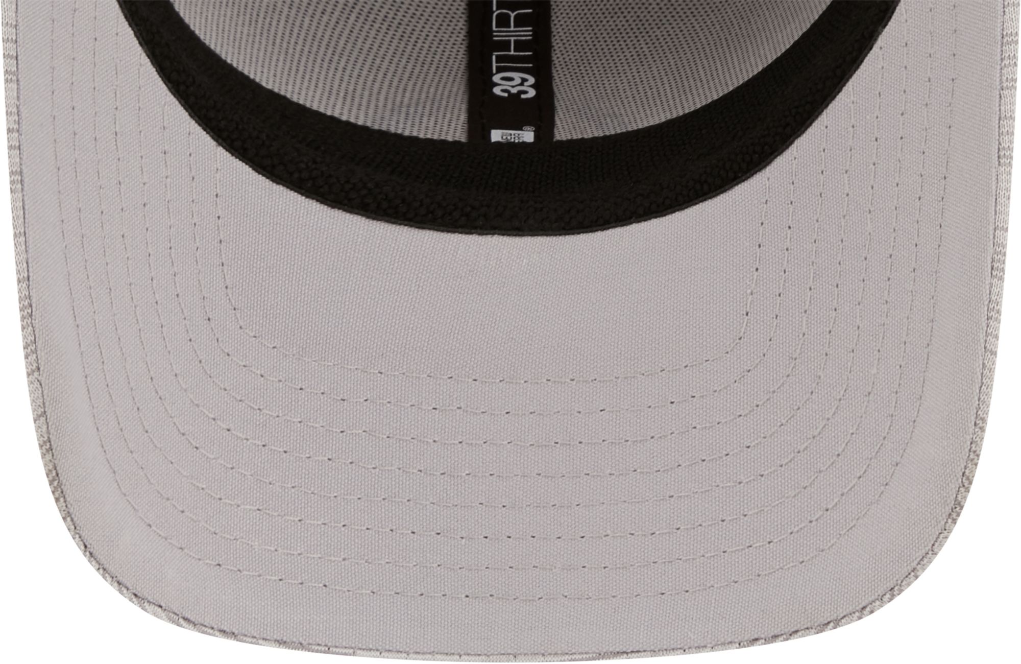 New Era Men's Chicago Bears Distinct 39Thirty Grey Stretch Fit Hat product image