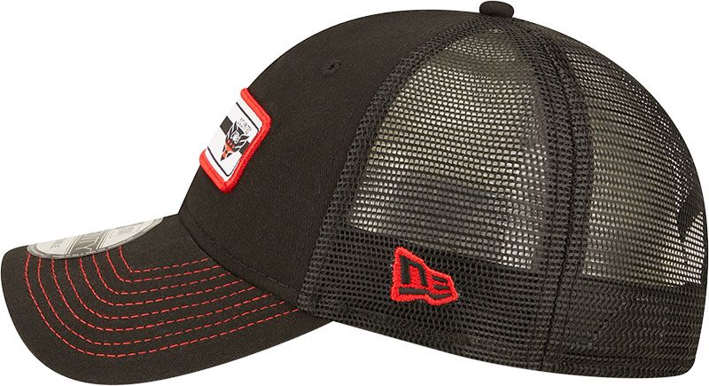 New Era Adult D.C. United Black Slouch 9Twenty Adjustable Hat product image