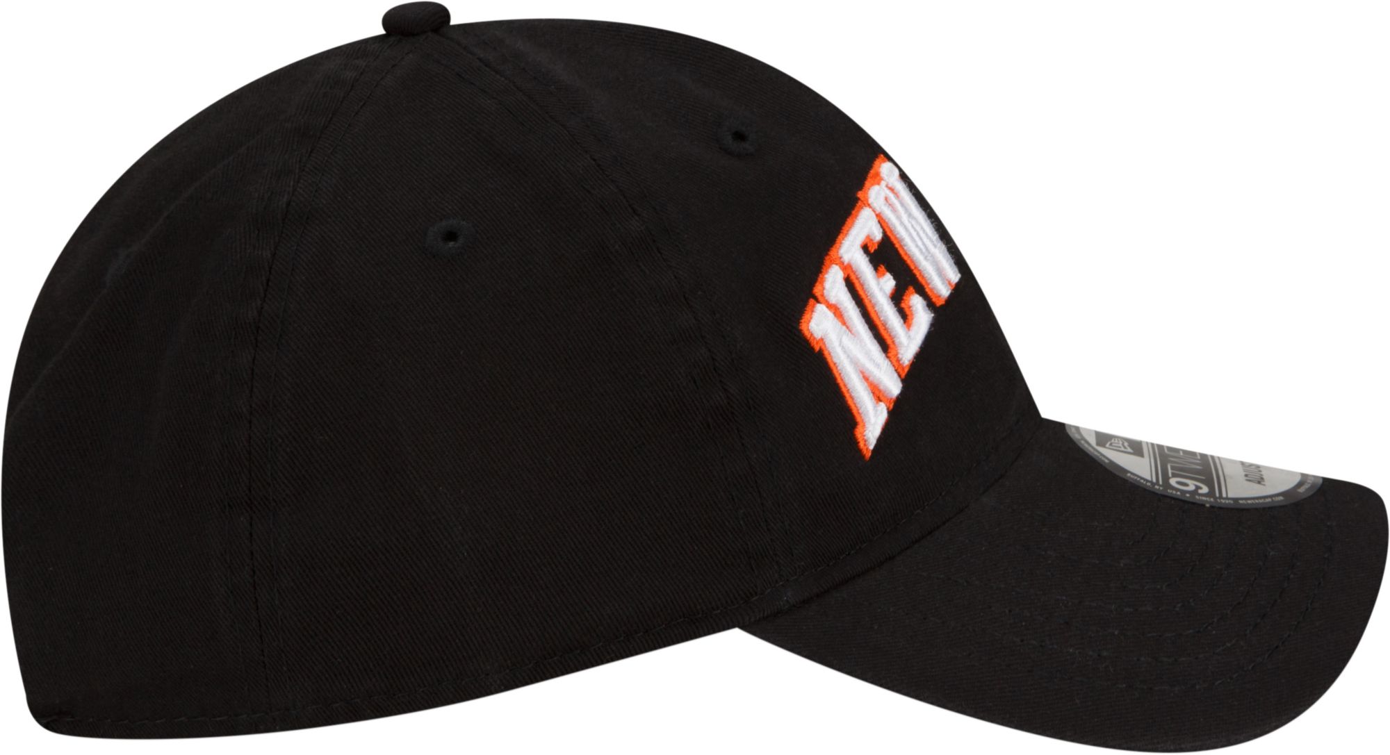 New Era Men's 2021-22 City Edition New York Knicks Black 9Twenty Adjustable Hat product image