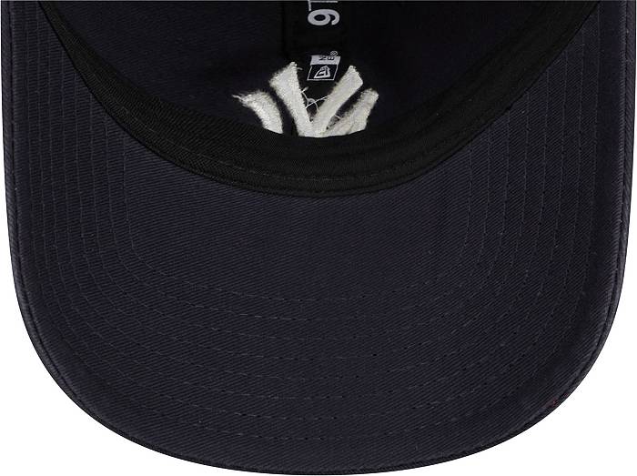 Women's New York Yankees New Era Navy Leaves 9TWENTY Adjustable Hat