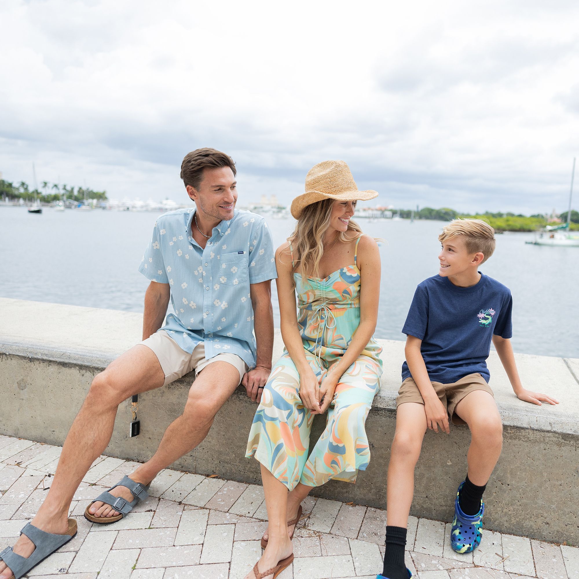 Chubbies Men's Friday Shirt product image