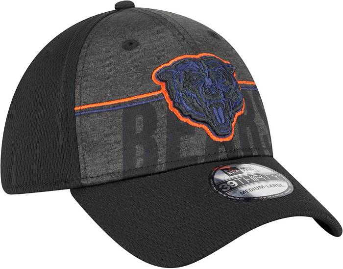 New Era Men's Chicago Bears Training Camp Black Bear Logo 39Thirty Stretch  Fit Hat