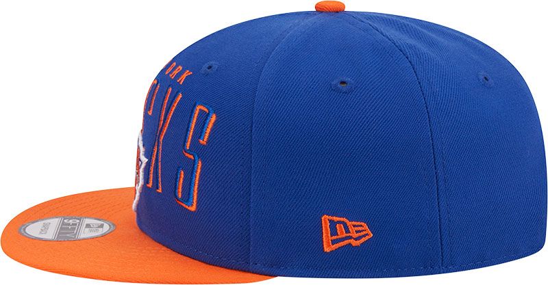 New Era Adult New York Knicks Headline 9Fifty Adjustable Snapback Hat product image