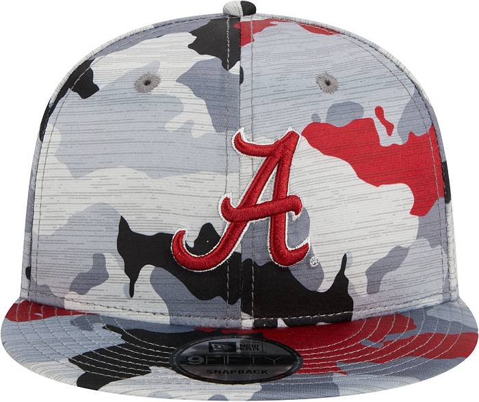 Nike / Men's Alabama Crimson Tide Camo Fitted Baseball Hat