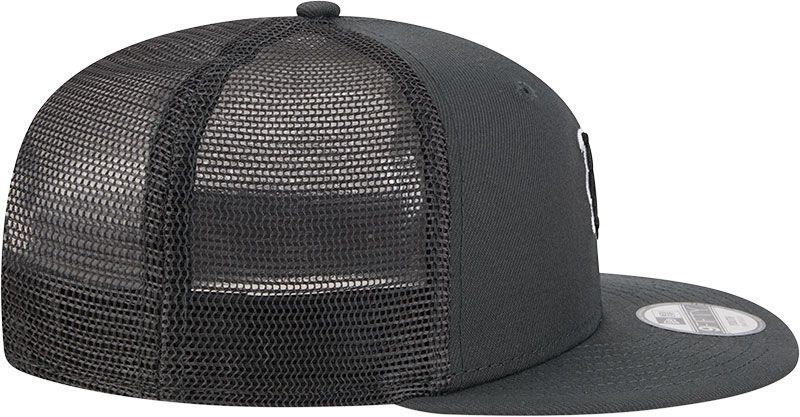 New Era Youth New York Mets City Connect 9Fifty Adjustable Trucker Hat product image