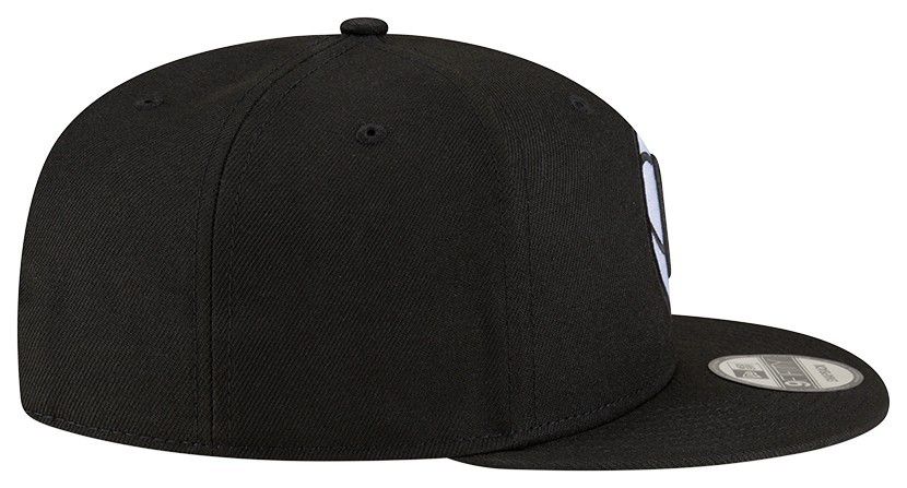 New Era Adult Brooklyn Nets Black Logo 9Fifty Adjustable Hat product image