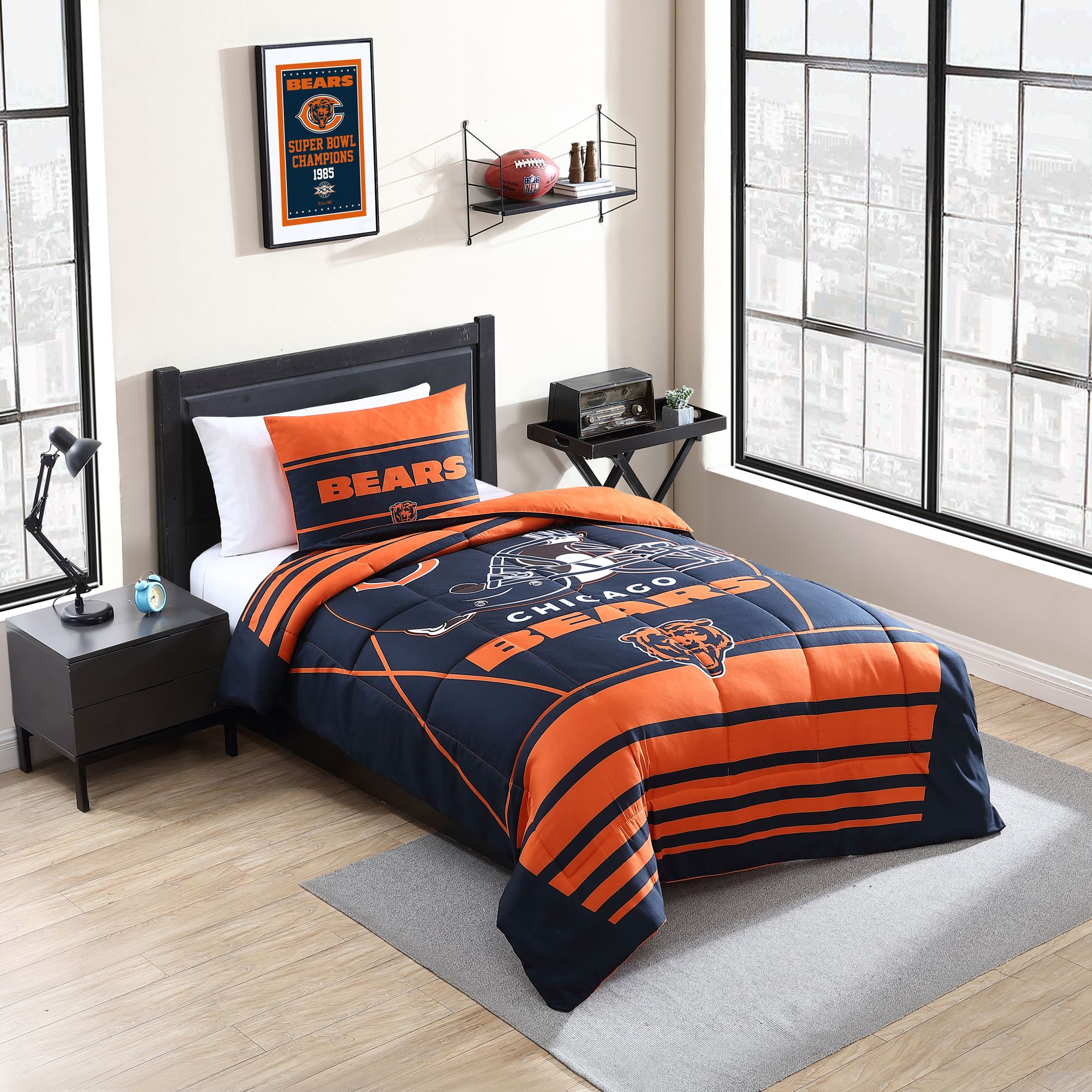 Logo Chicago Bears Crosser Twin/Twin XL Comforter Set product image