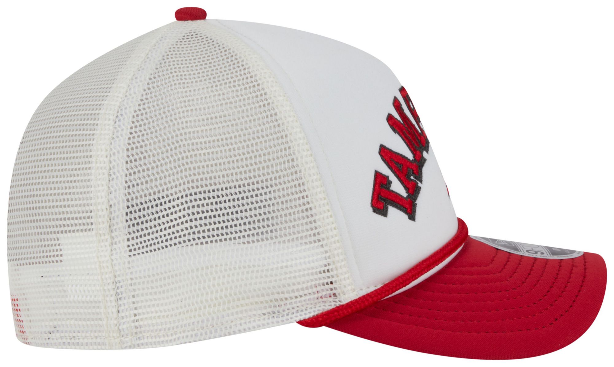 New Era Adult Tampa Bay Buccaneers Chrome Arch 9Forty Adjustable Hat product image