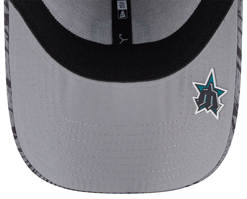 New Era Adult Seattle Mariners Clubhouse Grey 39Thirty Stretch Fit Hat product image