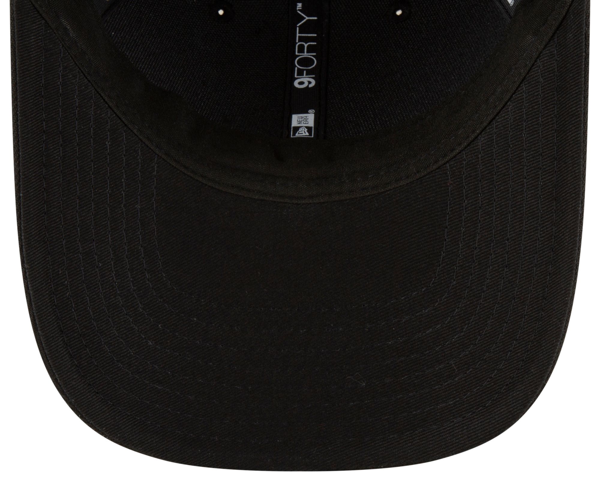 New Era Adult Chicago White Sox Black Player Replica 9Forty Adjustable Hat product image