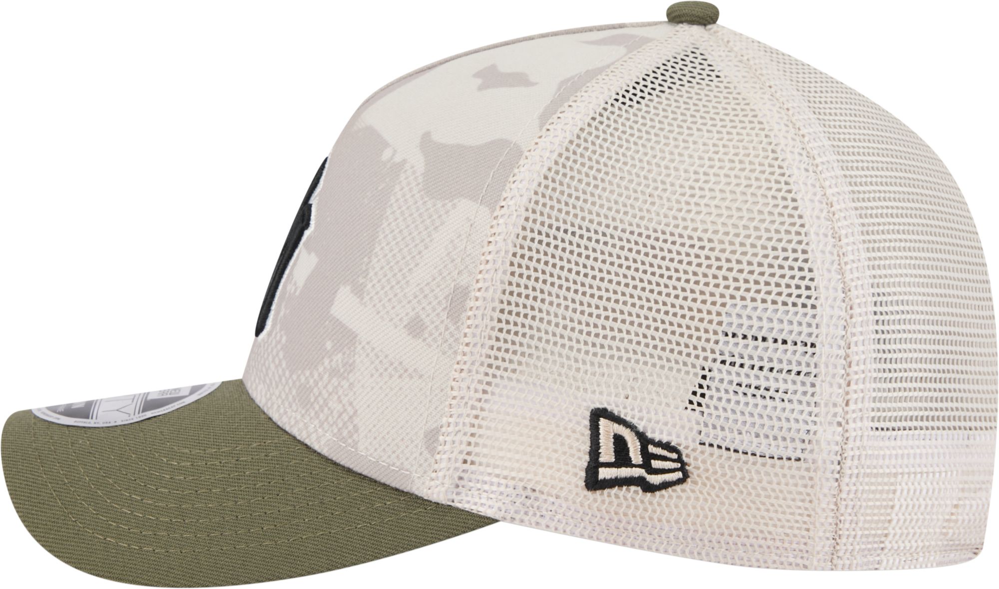 New Era Youth New York Yankees Khaki Armed Forces Day 2025 9Forty Adjustable Hat product image