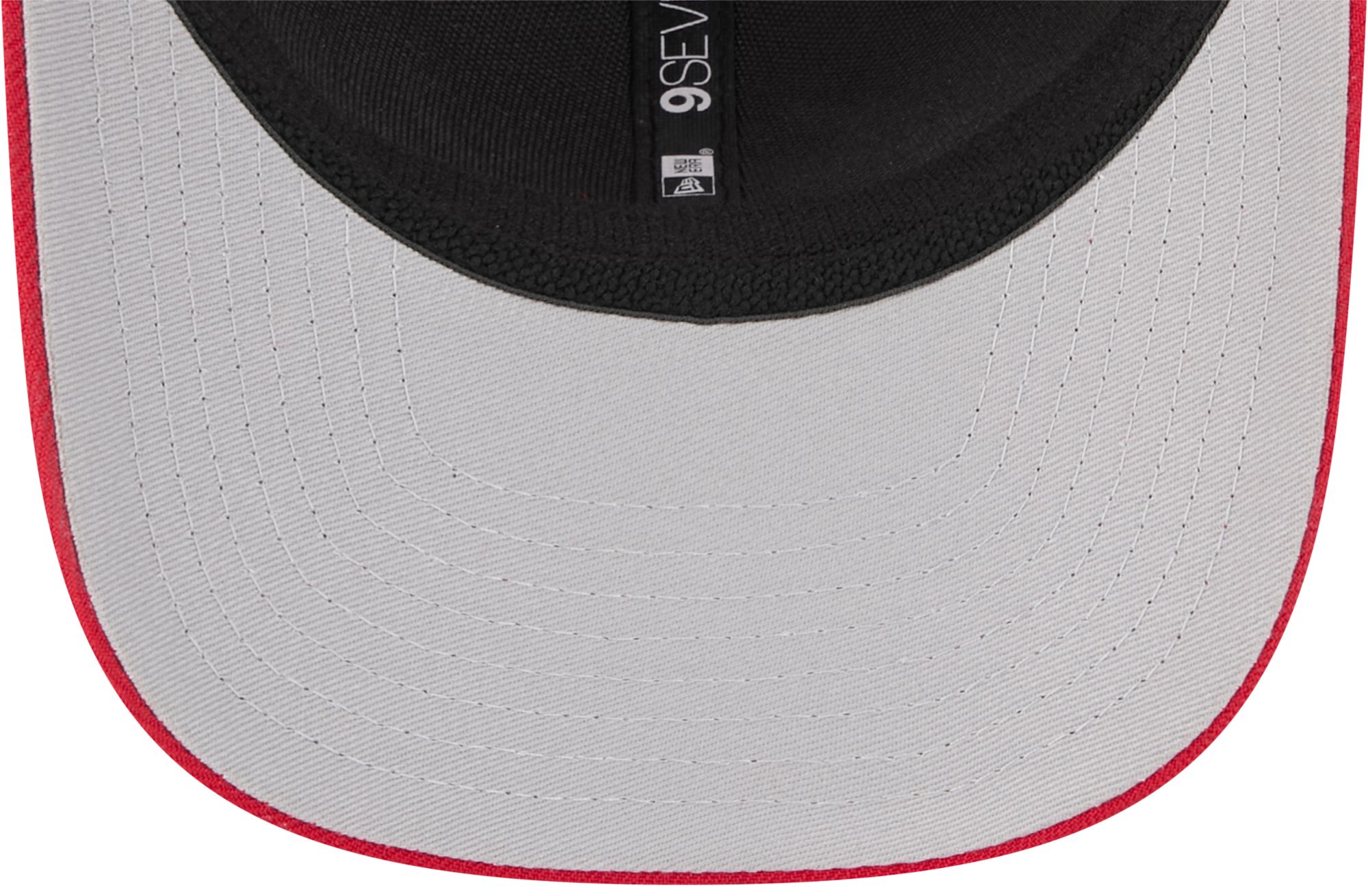 New Era Adult Tampa Bay Buccaneers Red 9Seventy Adjustable Trucker Hat product image