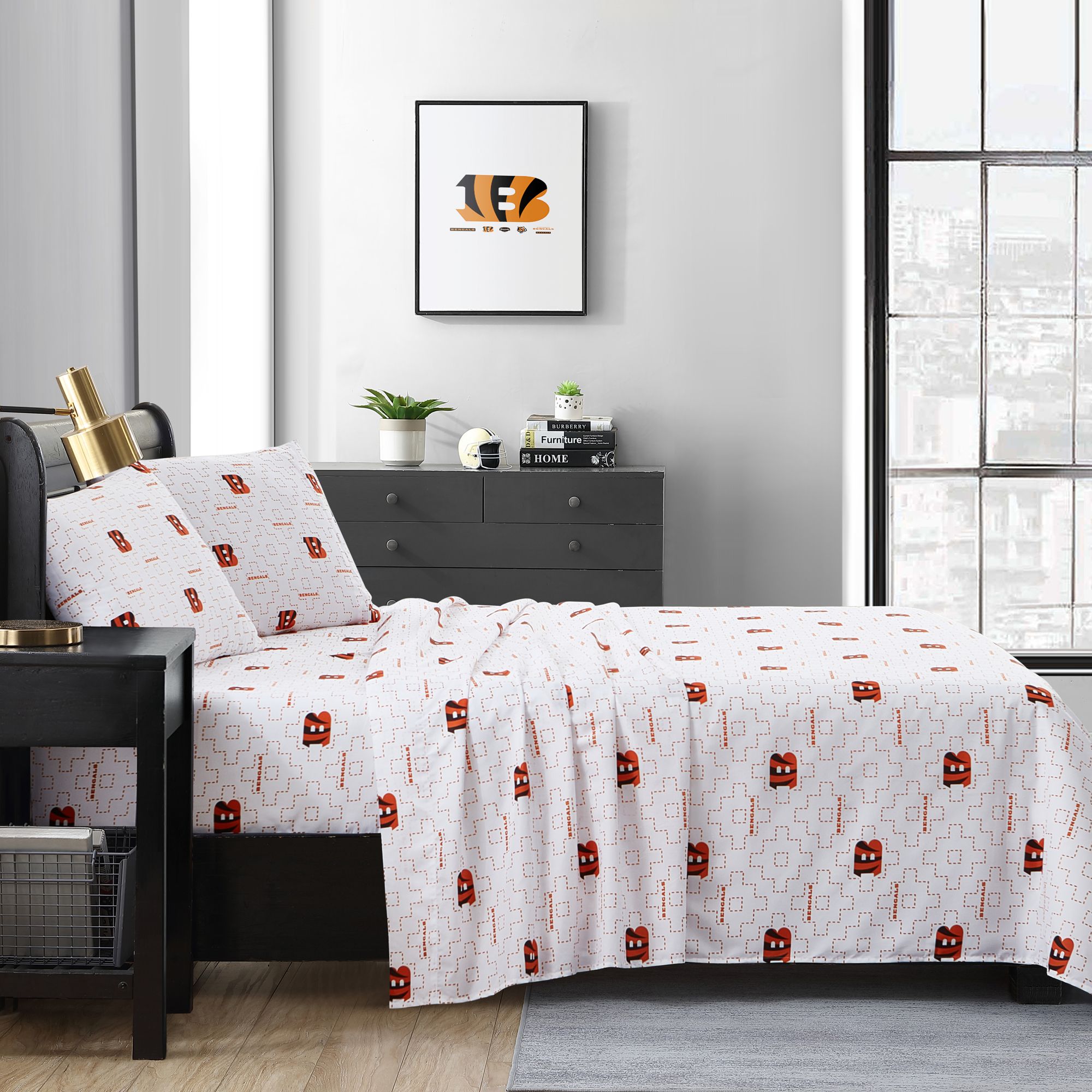 Logo Cincinnati Bengals Scatter Queen Sheet Set product image