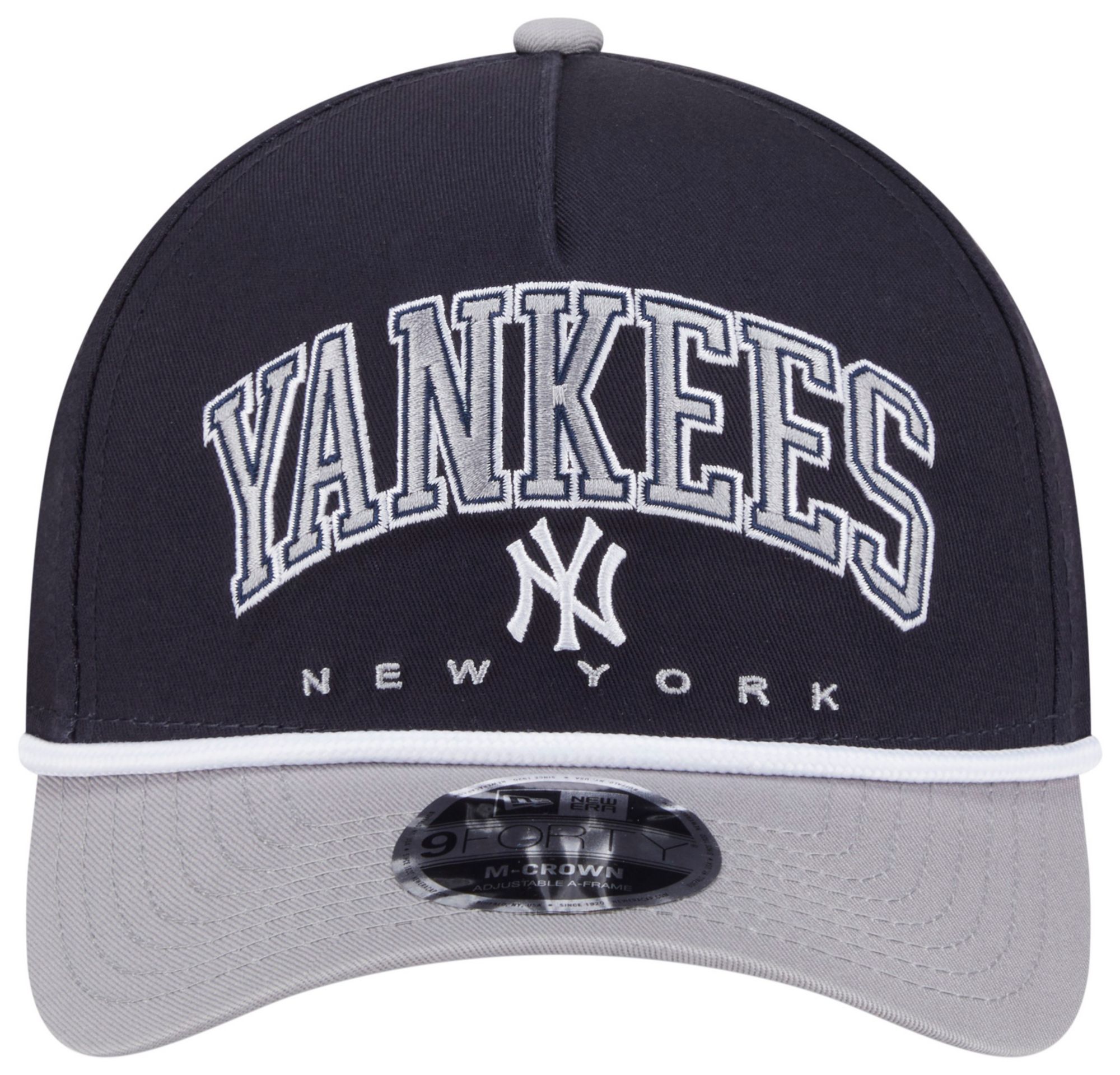 New Era Adult New York Yankees Navy Arch Meduim Crown 9Forty Adjustable Hat product image